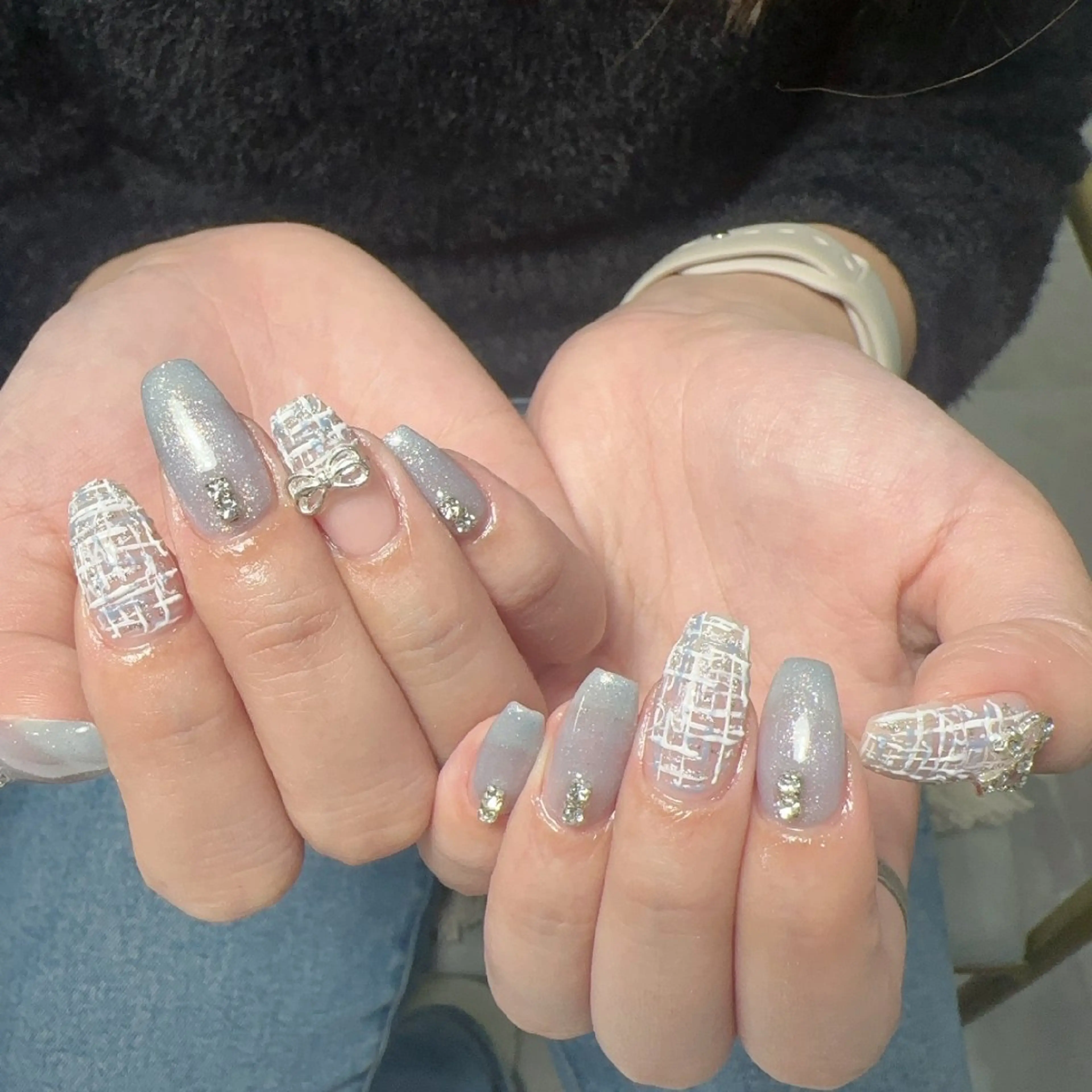 ネイル チークネイル 長さ出し フレンチネイル ジェルネイル キラキラネイル ハンドネイル UM Nail Salonのネイルデザイン
