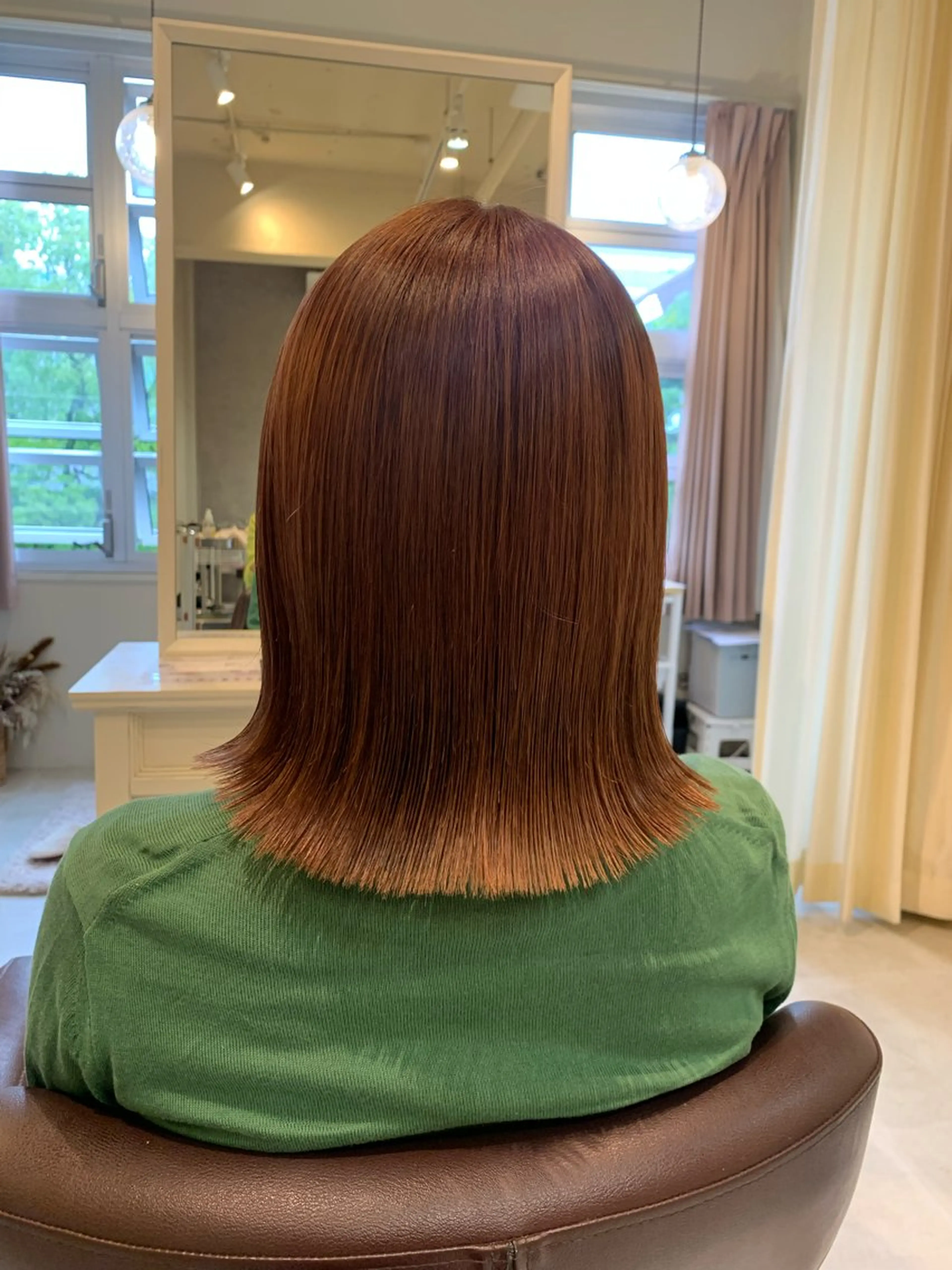 ミディアム カラー 切りっぱなしボブ ブリーチ ブリーチなしカラー ピンクカラー ボブ カット ヘアカラー トリートメント mulum hair dressing salon所属・yuuki🌷名古屋 栄　ベージュ/カラーのヘアスタイル
