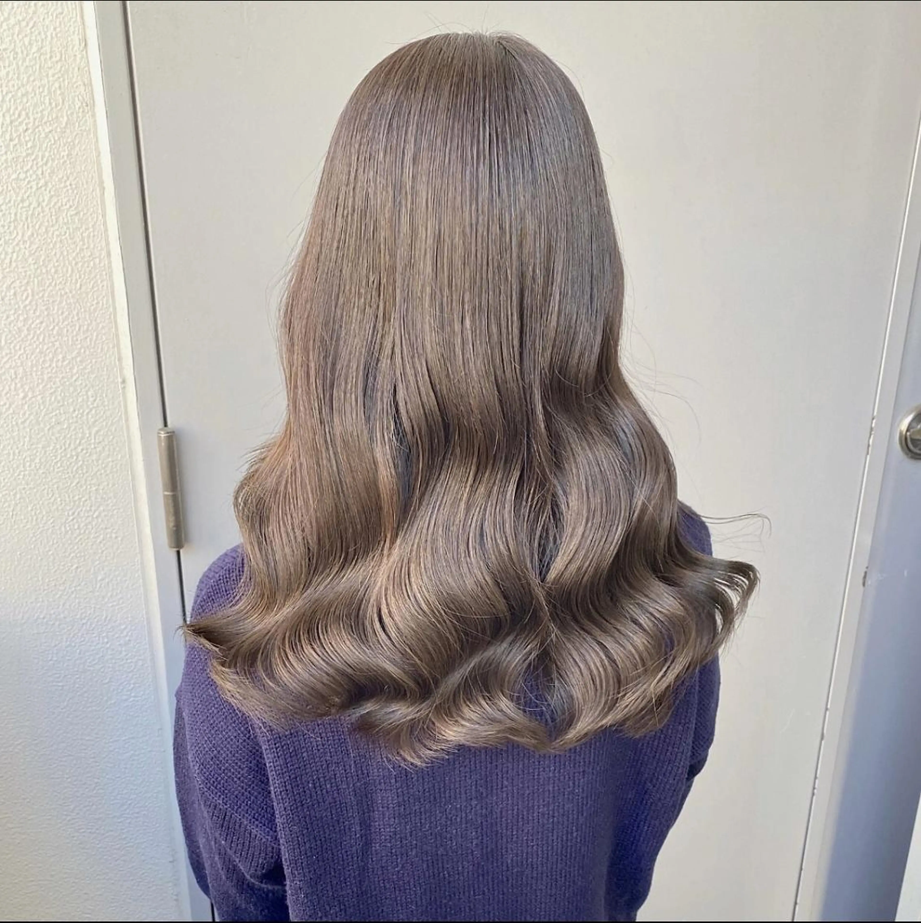 セミロング カラー 💖うる艶カラー💖 モデル募集💖のヘアスタイル