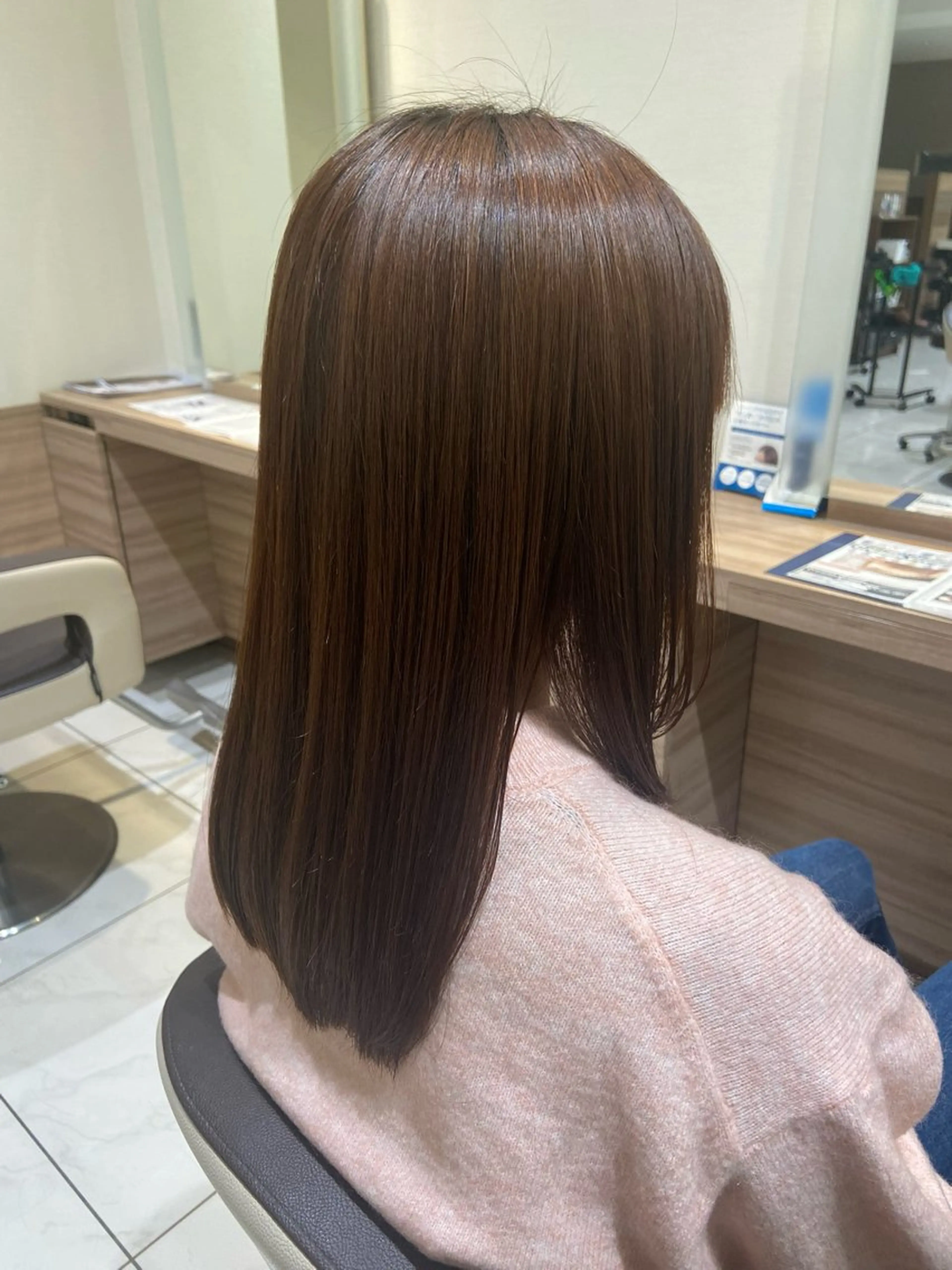 セミロング カット 縮毛矯正 トリートメント 松田 一希のヘアスタイル