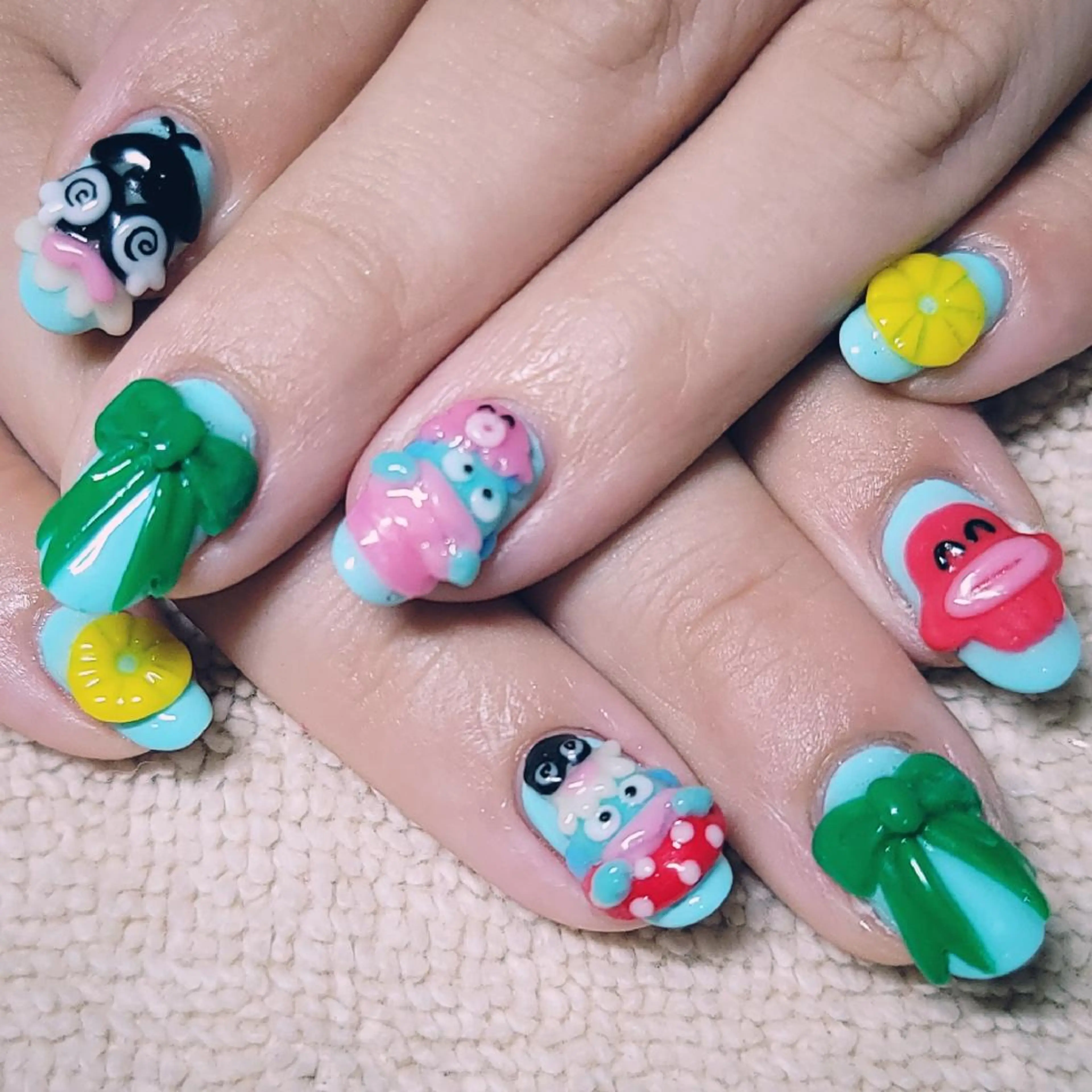 ネイル グリーン ワンカラーネイル パステルネイル ハンドネイル よしだ ひろきのネイルデザイン