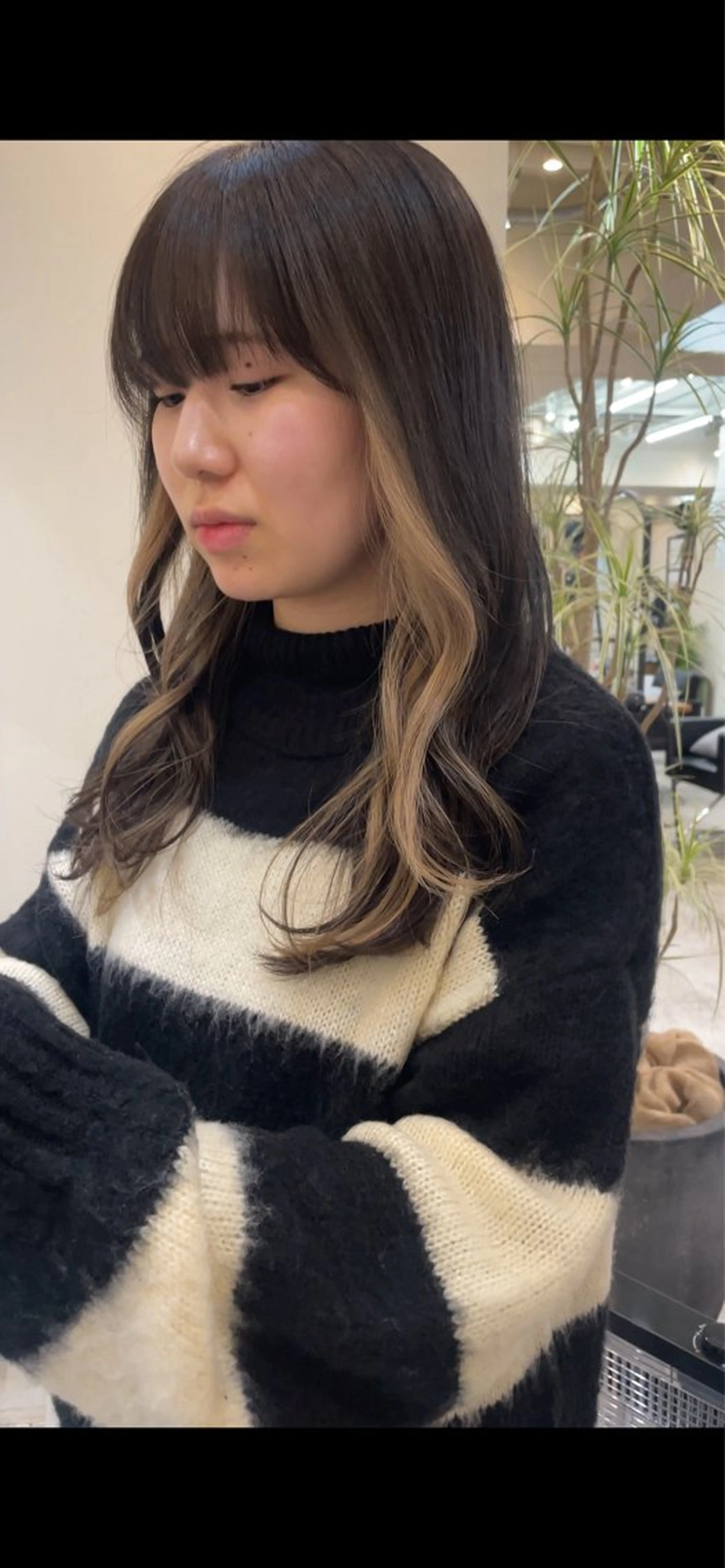 ロング カラー レイヤーカット大人気 💛吉田百花のヘアスタイル