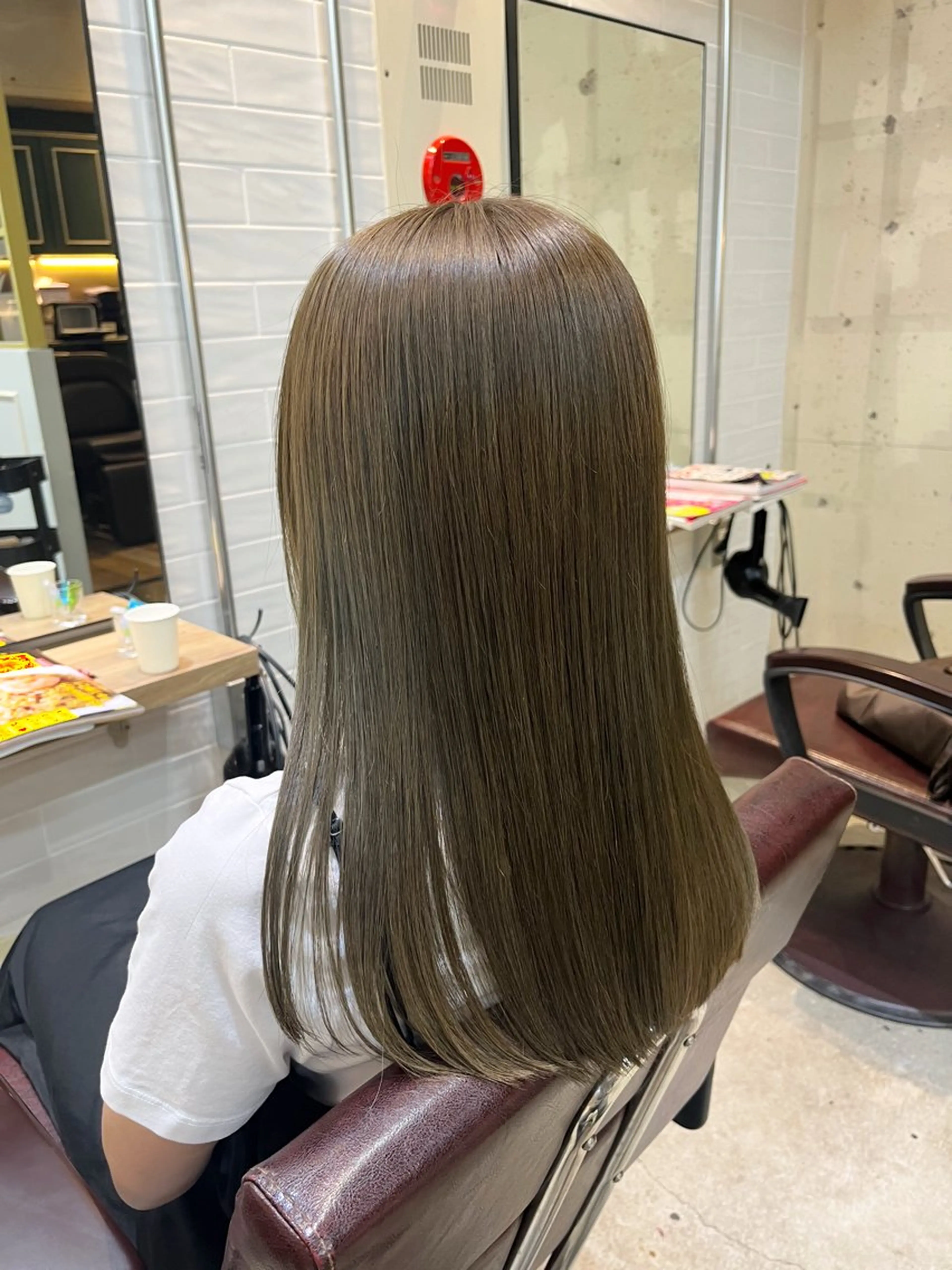 ミディアム カラー カット ヘアカラー トリートメント 🦩透明感カラー🦩 makoのヘアスタイル