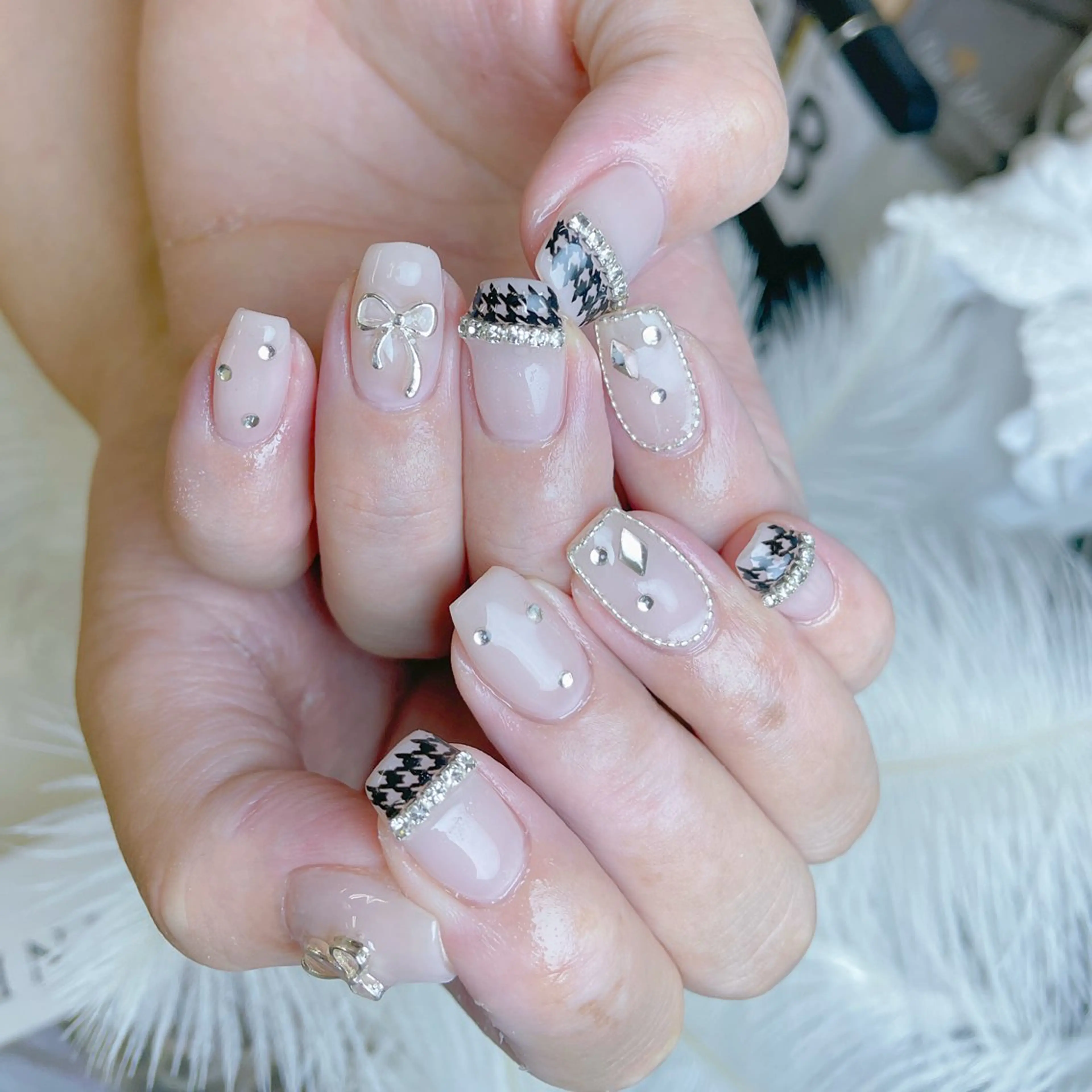 ネイル ハート 韓国ネイル スカルプネイル 夏ネイル ワンホンネイル ハンドネイル MELODY BEAUTY SALON所属・Melody  スカルプ専門店のネイルデザイン