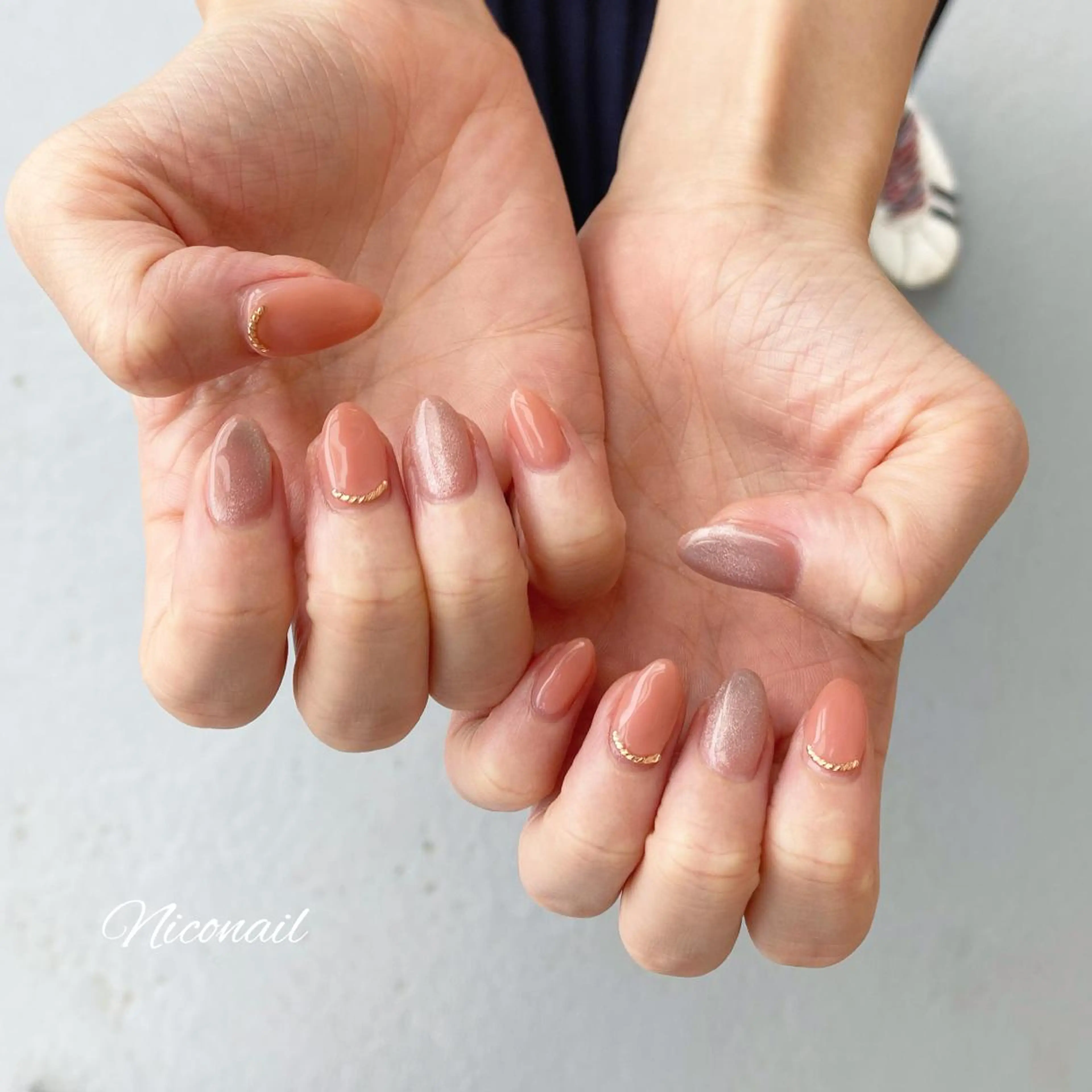 ネイル マグネットネイル ワンカラーネイル Niconail ☆ 仙川/ Aiのネイルデザイン