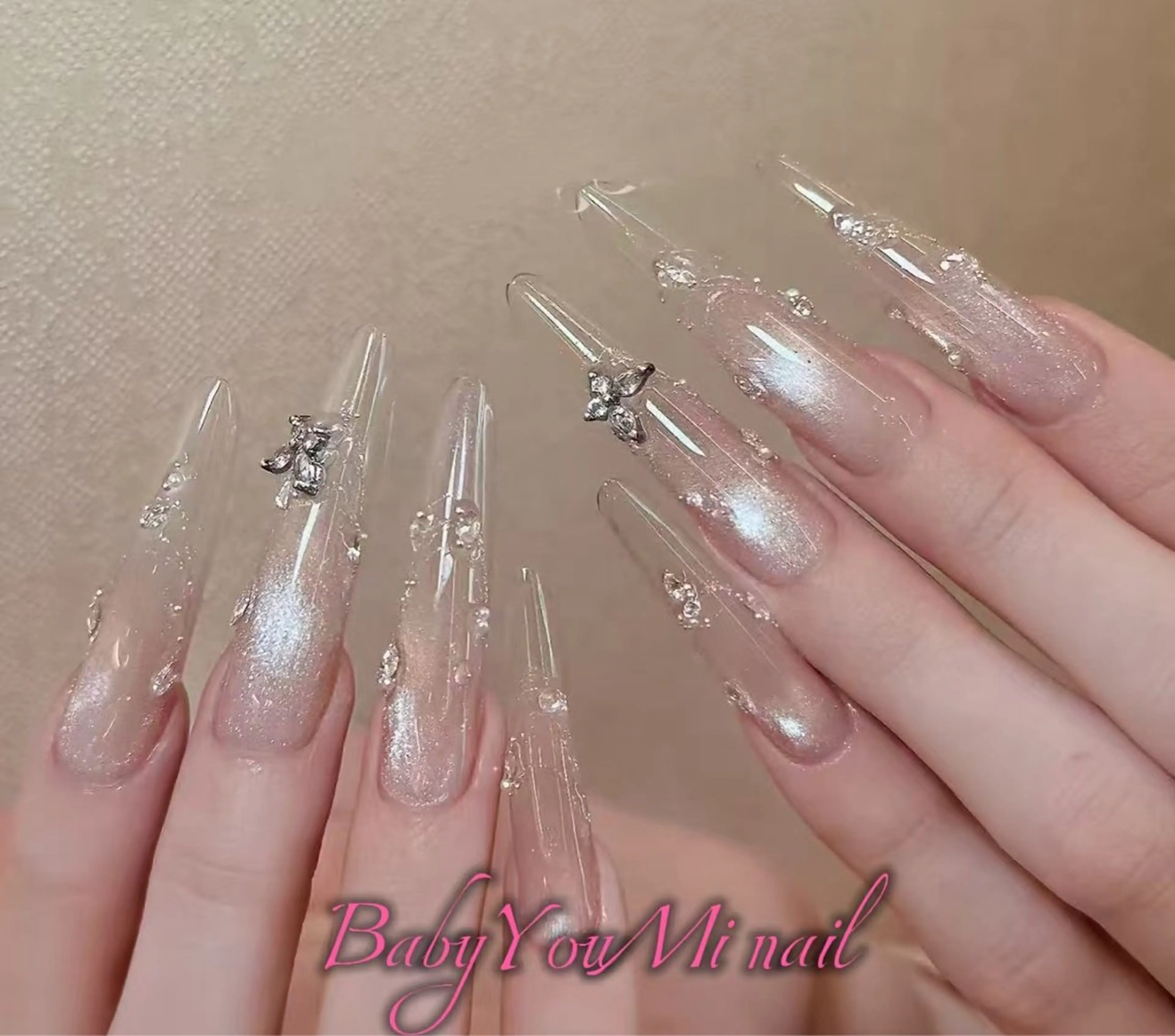 ネイル オーロラネイル フラワーネイル フットネイル フレンチネイル ジェルネイル ハンドネイル BabyYouMi nailのネイルデザイン