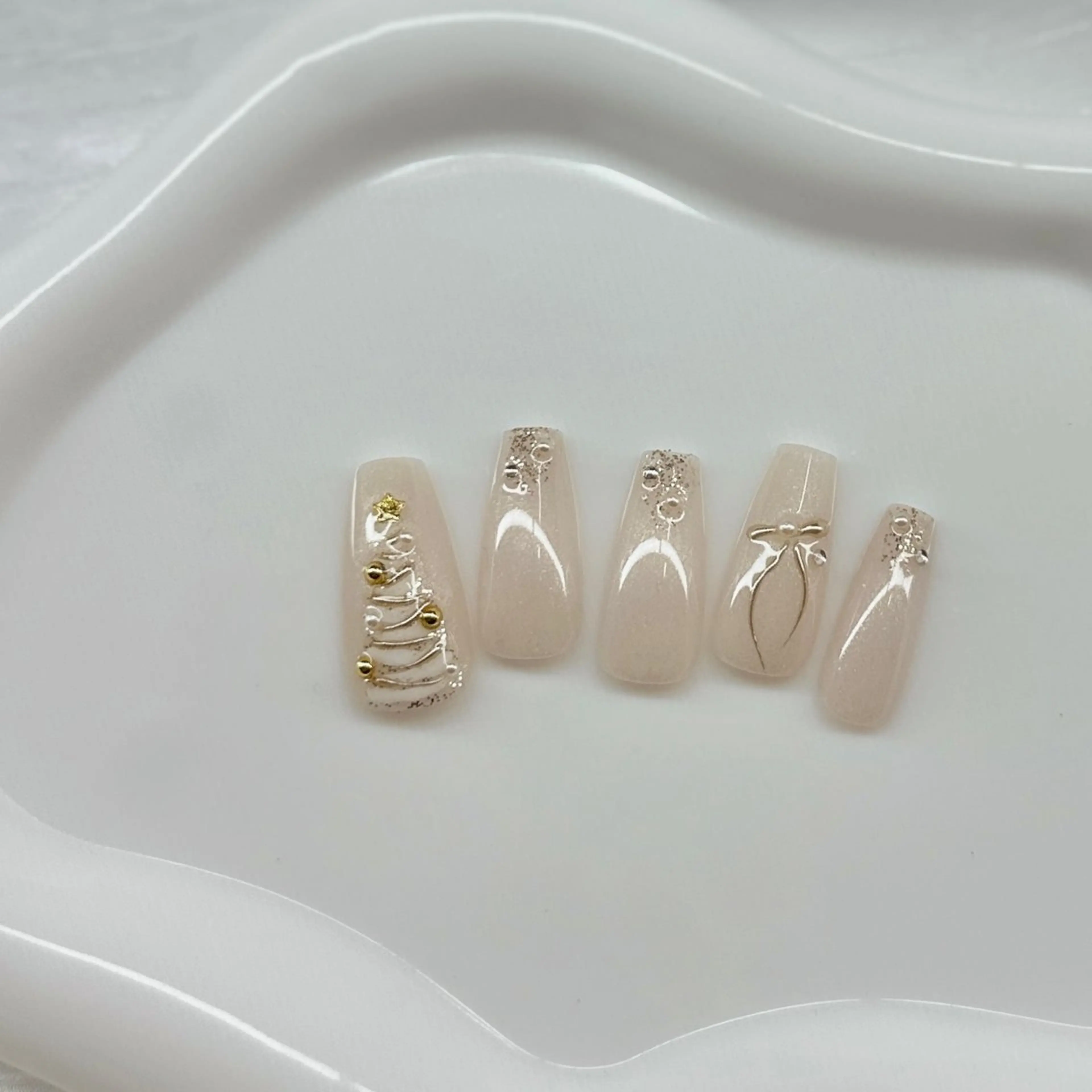 ネイル RIKAKO🫧 矢場町/栄/名古屋のネイルデザイン