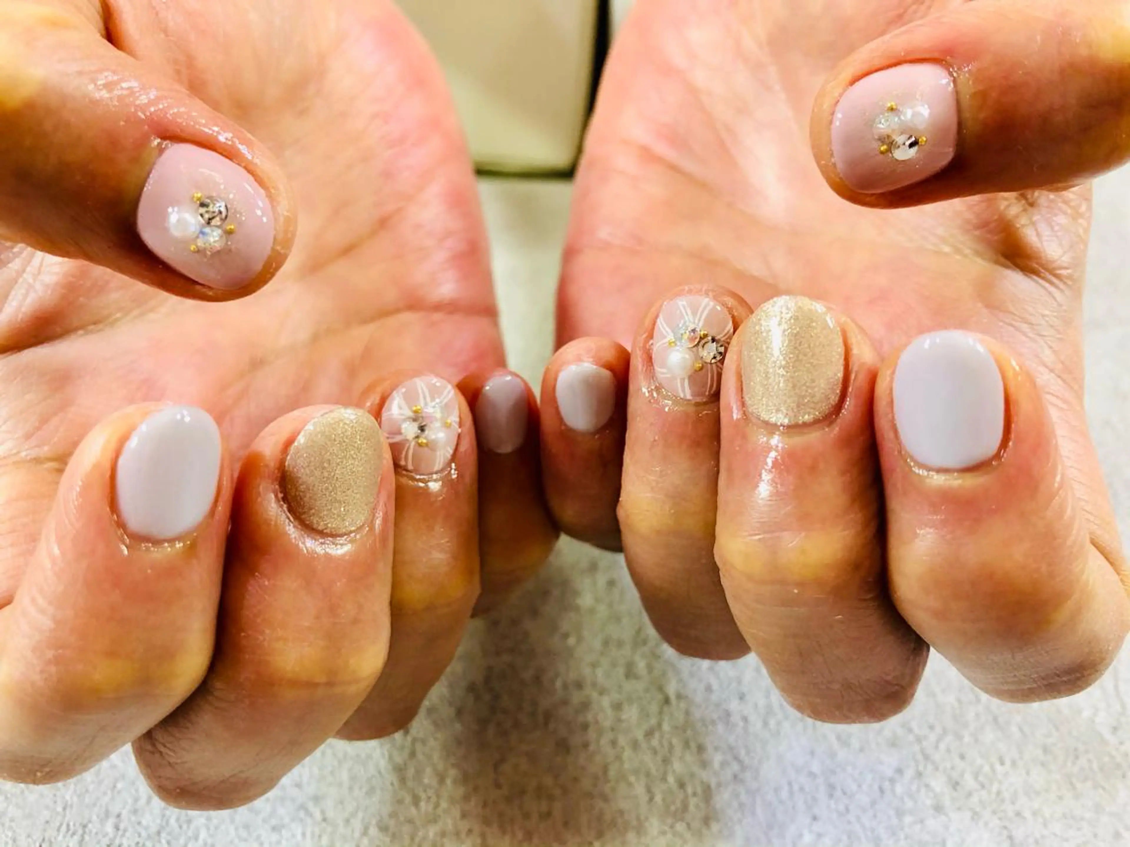 ネイル シンプルネイル ハンドネイル Nnail所属・🌿Nnail🌿 プライベートサロンのネイルデザイン