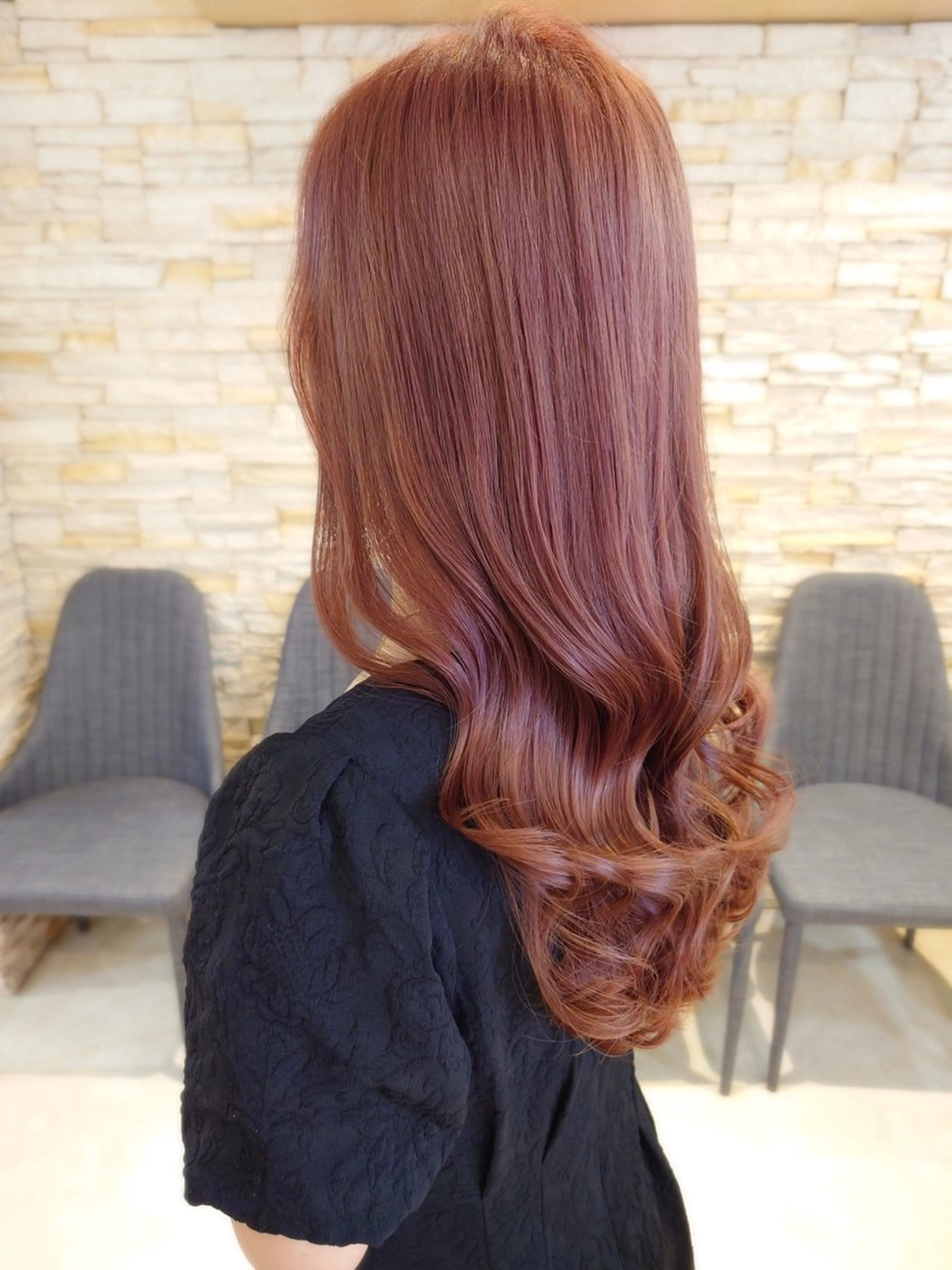 ロング カット ヘアカラー トリートメント ブリーチ／ ダブルカラー／ＲＹＯのヘアスタイル