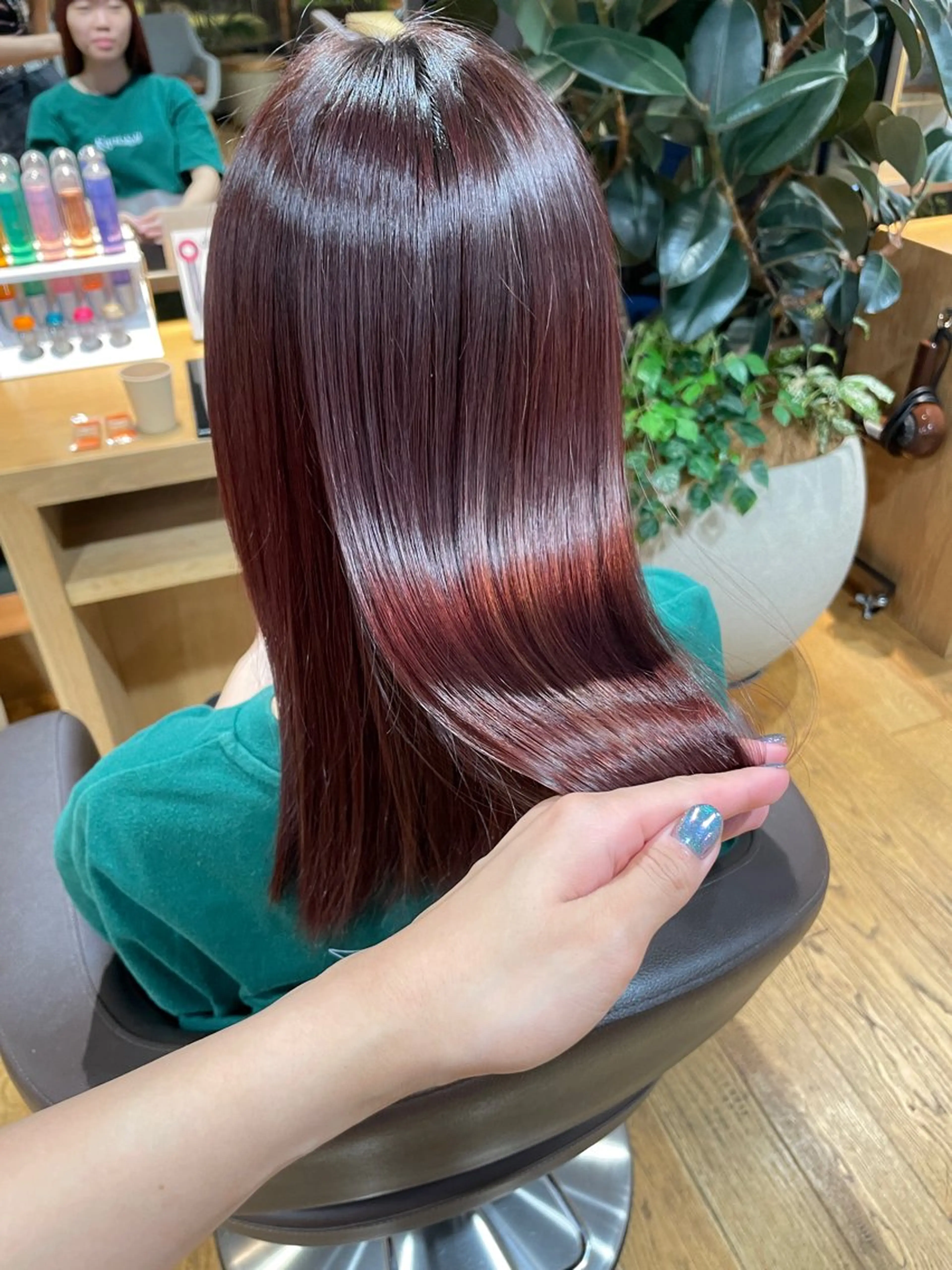セミロング カラー 髪質改善 カット ヘアカラー トリートメント 韓国風カラー🤎 𝒄𝒉𝒊𝒌𝒂のヘアスタイル