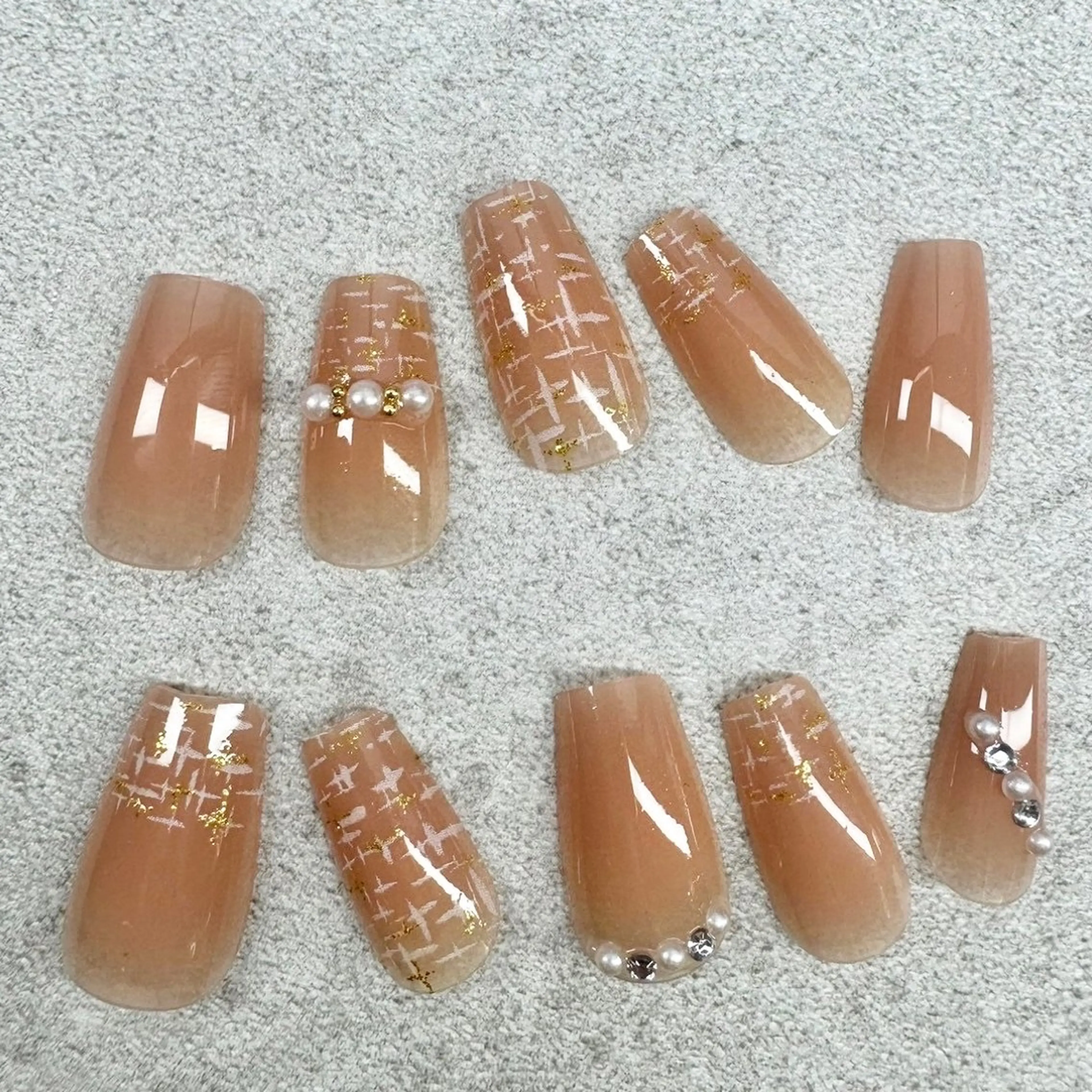 ネイル M&K　上田店所属・M&K 上田店の眉毛・アイブロウイメージ