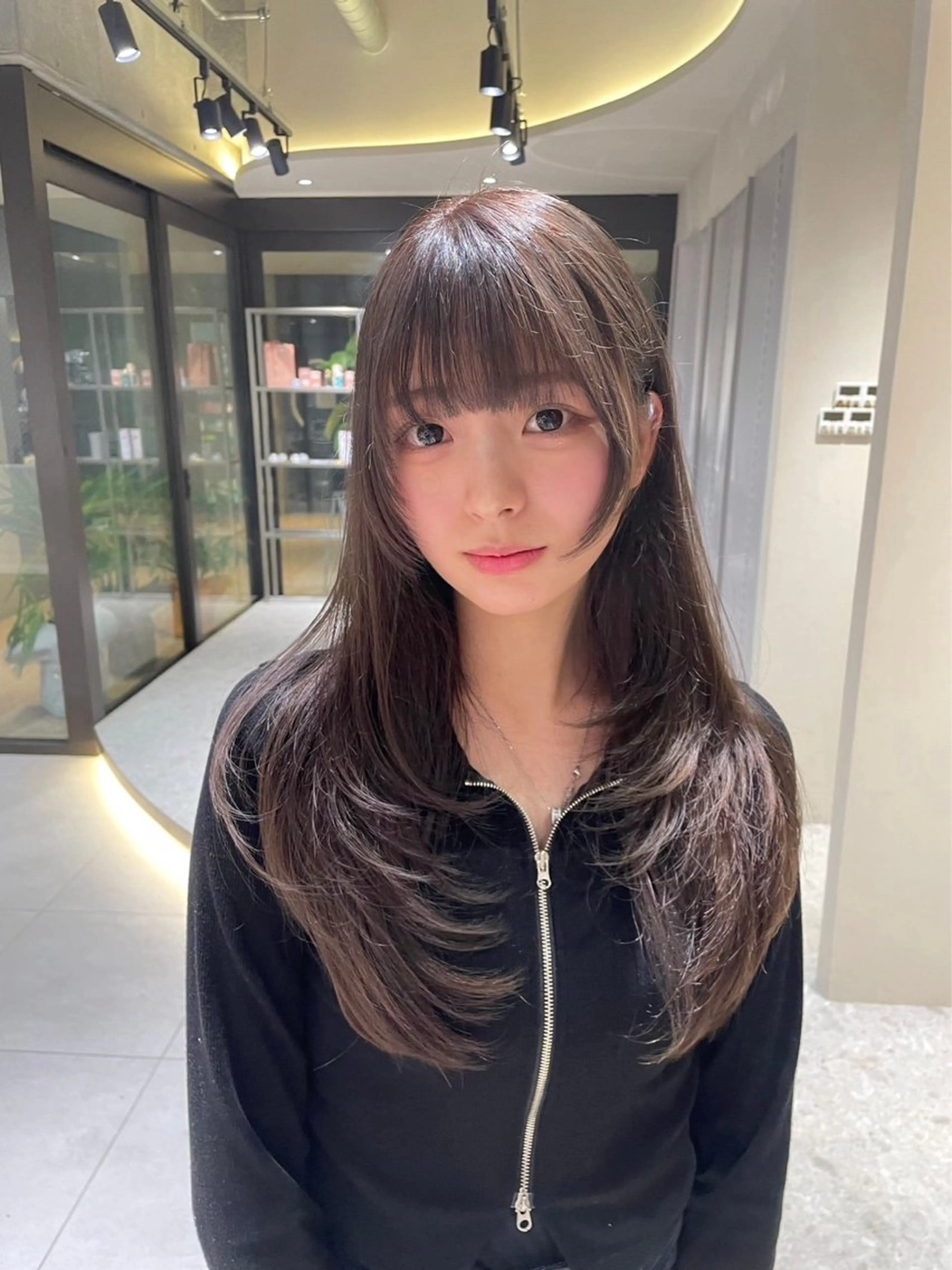ロング カラー レイヤー/縮毛矯正⭐ 特化美容師のヘアスタイル