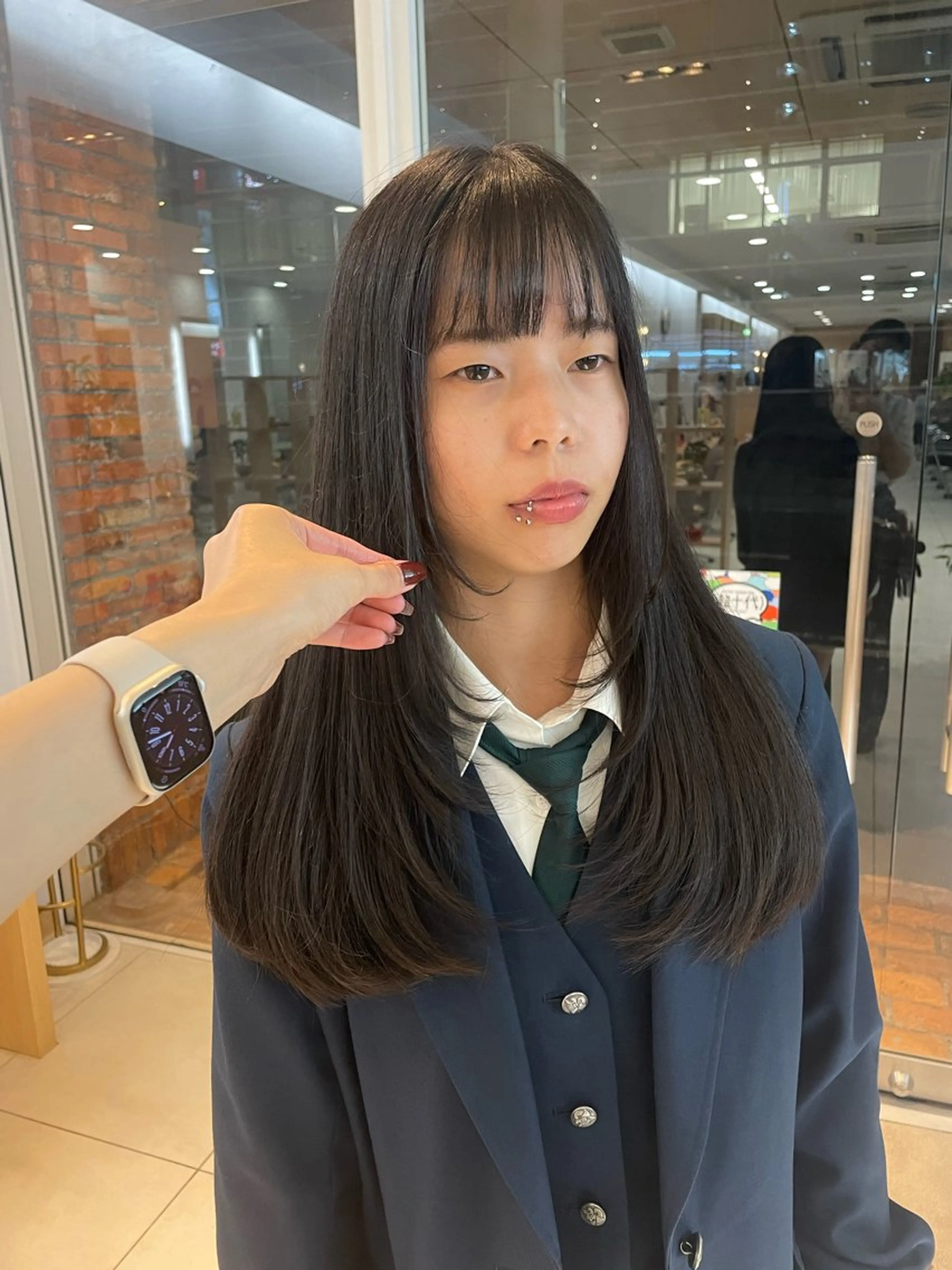ロング 顔まわりレイヤー 姫カット 韓国風ヘア レイヤーカット ロング nuu 栄所属・🧸SAKI🎀 韓国レイヤーのヘアスタイル