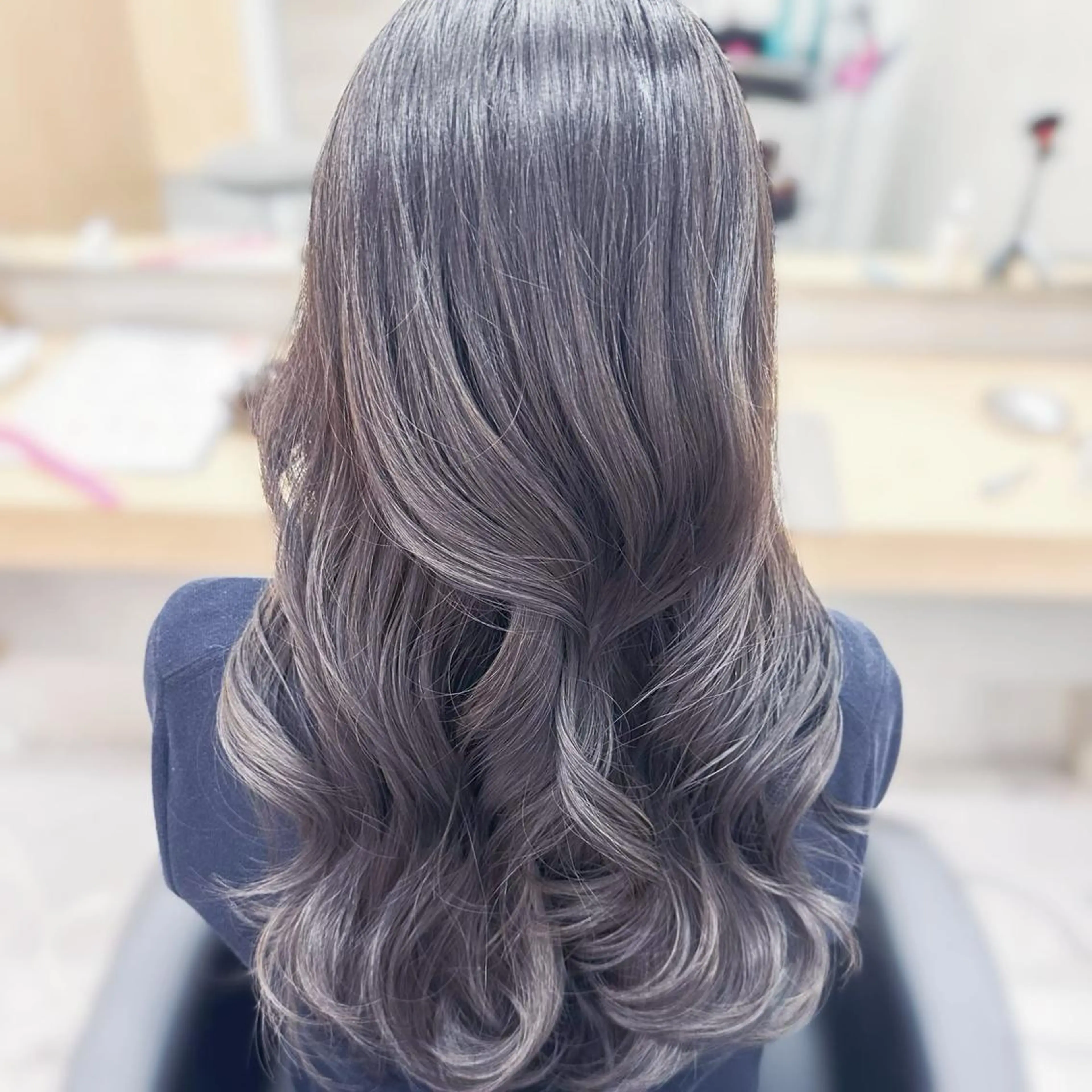 ロング カラー ヘアアレンジ カット ヘアカラー トリートメント ヘアセット モテ髪💛美髪矯正 ✨艶髪特化🫧山根のヘアスタイル