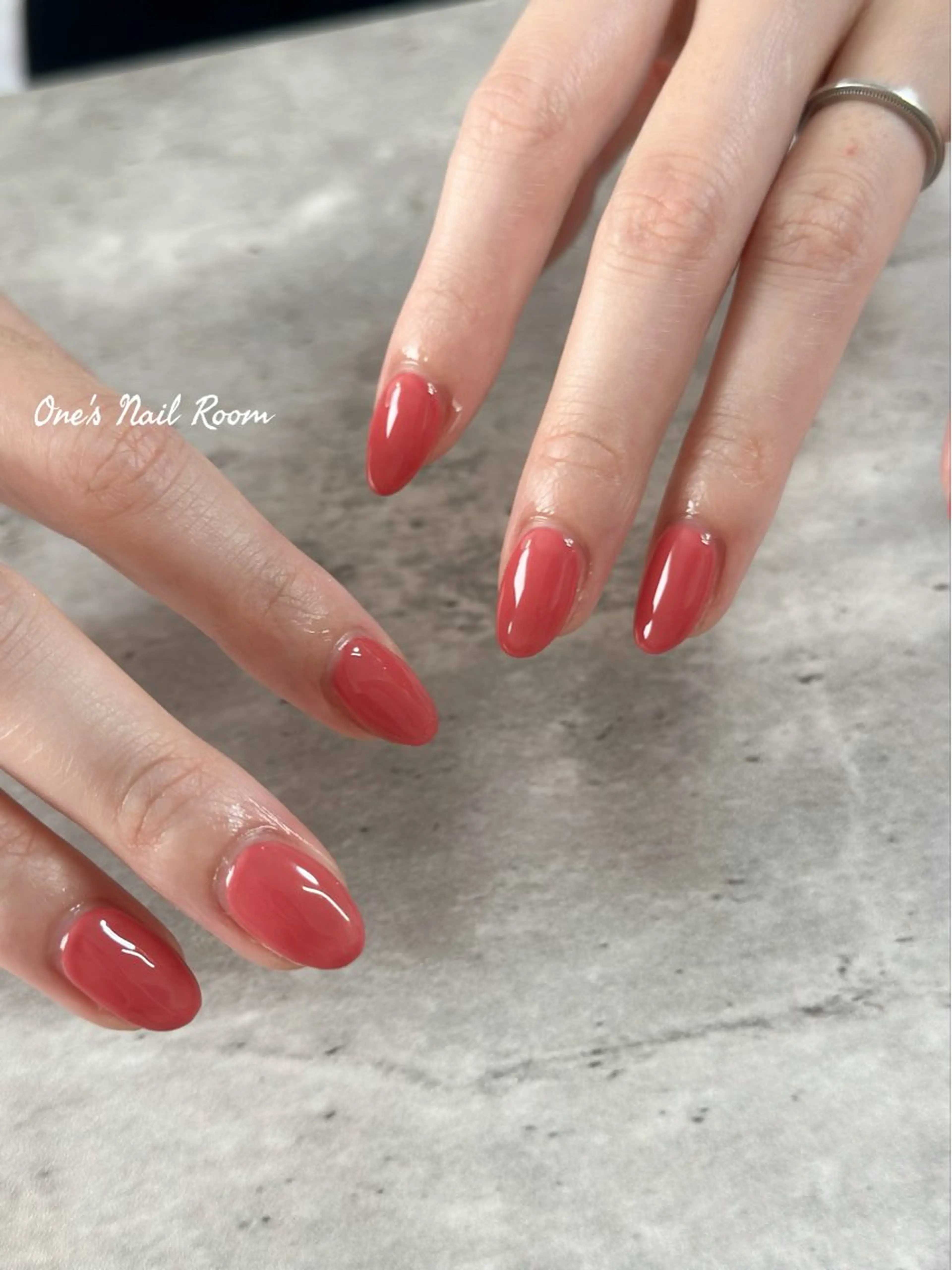 ネイル ハンドネイル One's Nail Roomのネイルデザイン