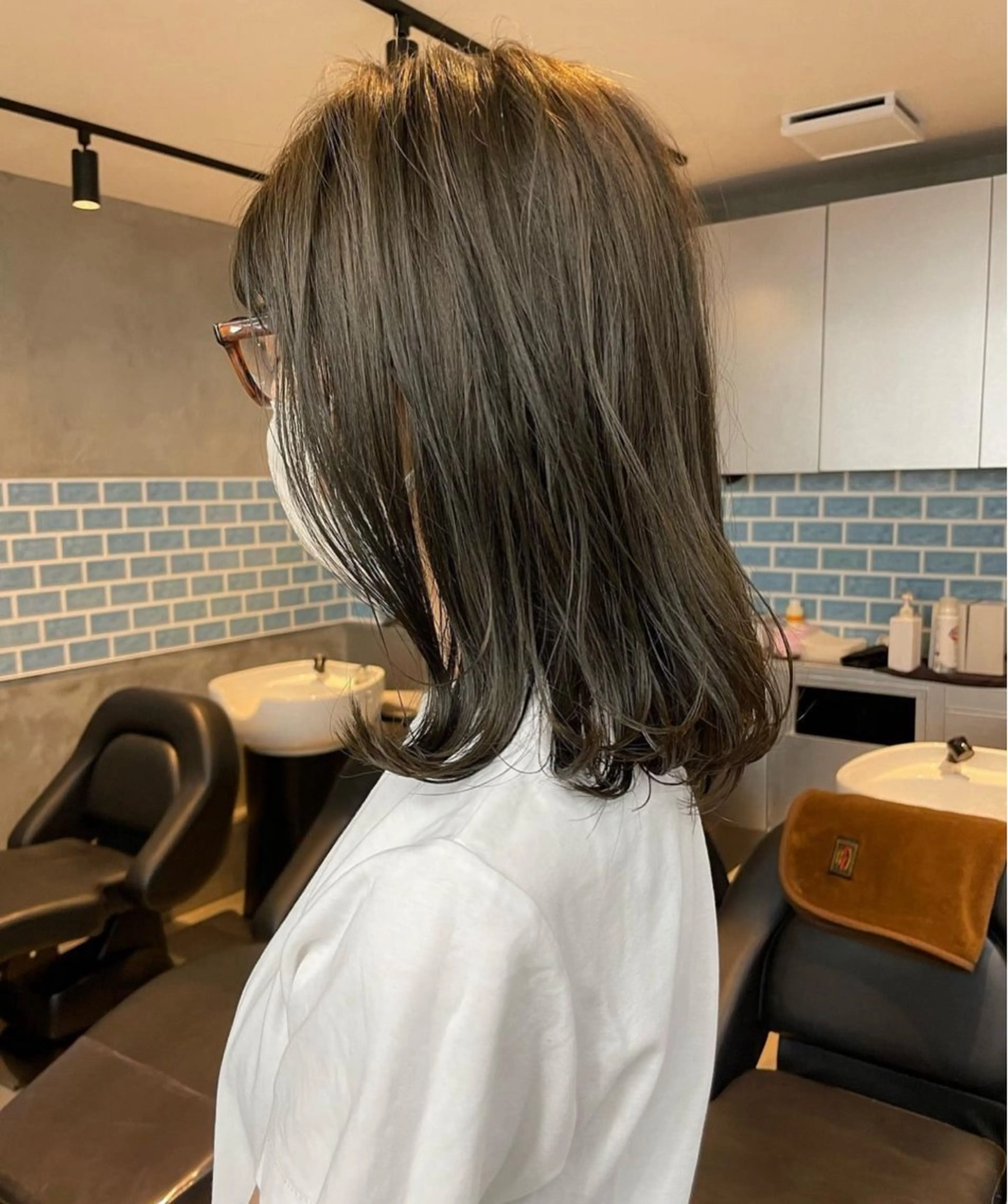 ミディアム ヘアカラー 🐰ほのか /透明感カラーのヘアスタイル
