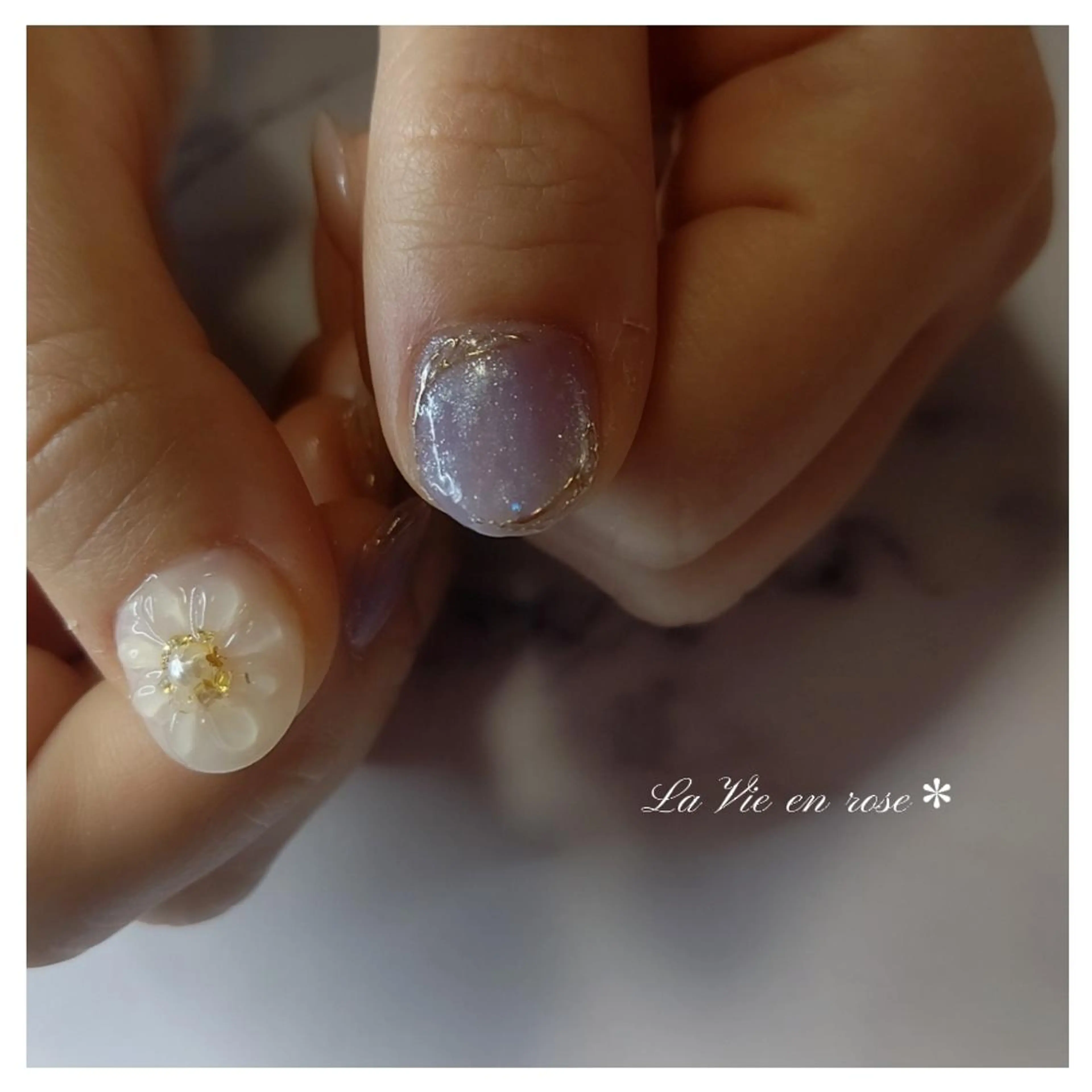 ネイル ラヴィアン ローズのネイルデザイン