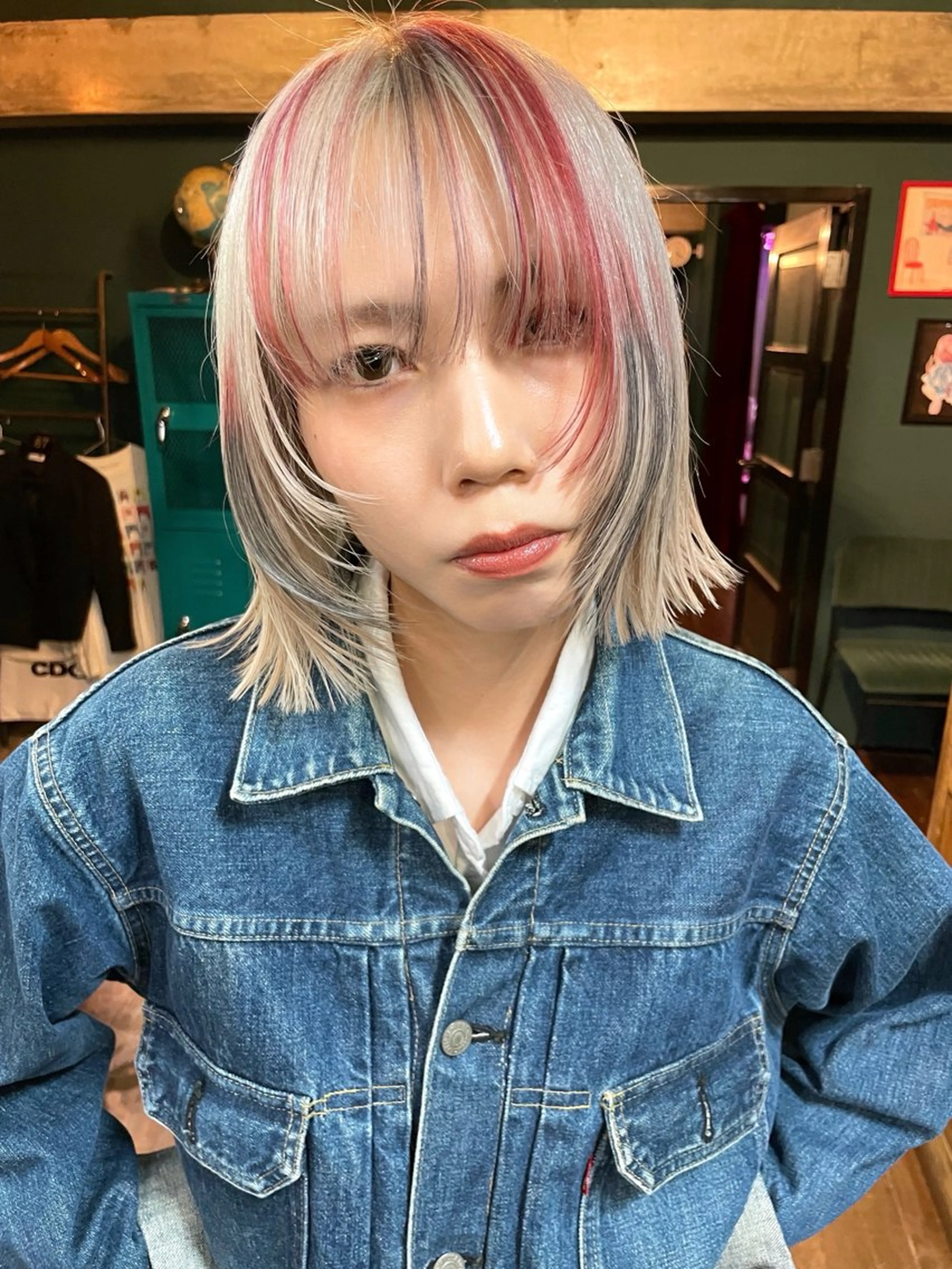 ミディアム vivre libre所属・vivre libreのヘアスタイル