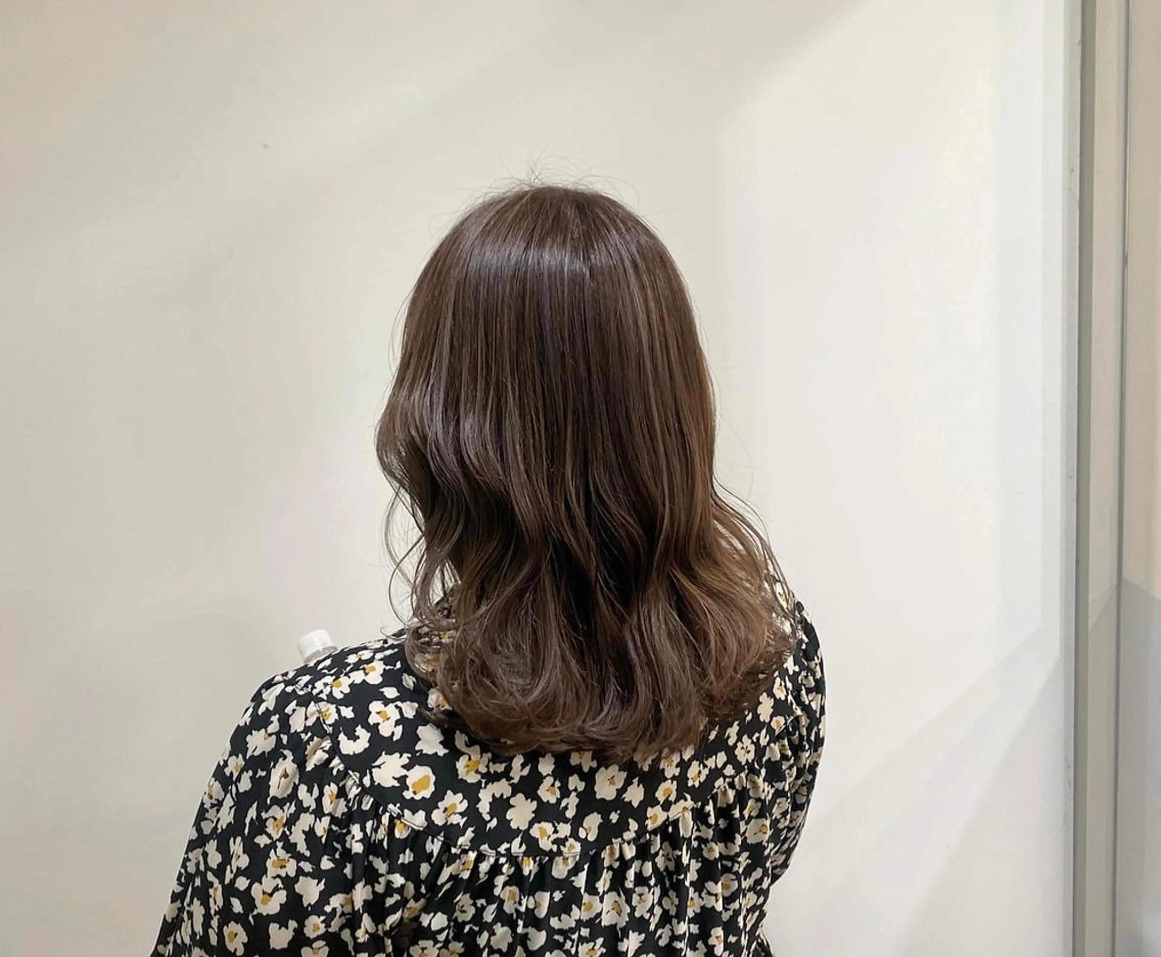 セミロング カラー ハイライトカラー ハイライト ヘアカラー たなか もえなのヘアスタイル