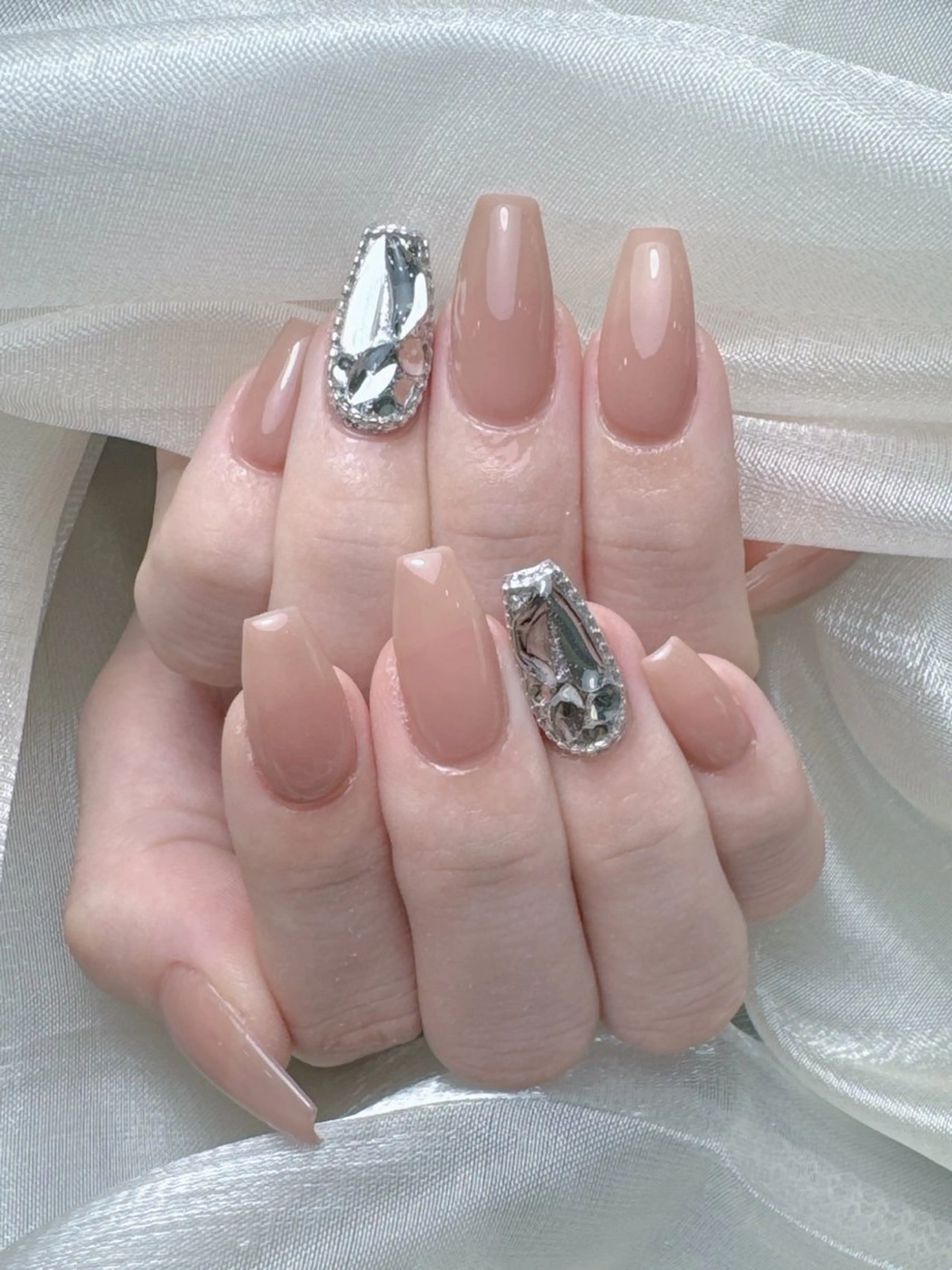 ネイル 長さ出し フレンチネイル ジェルネイル ガラスフレンチ 韓国ネイル ハンドネイル ハンドケア For U nail スカルプ専門店のネイルデザイン