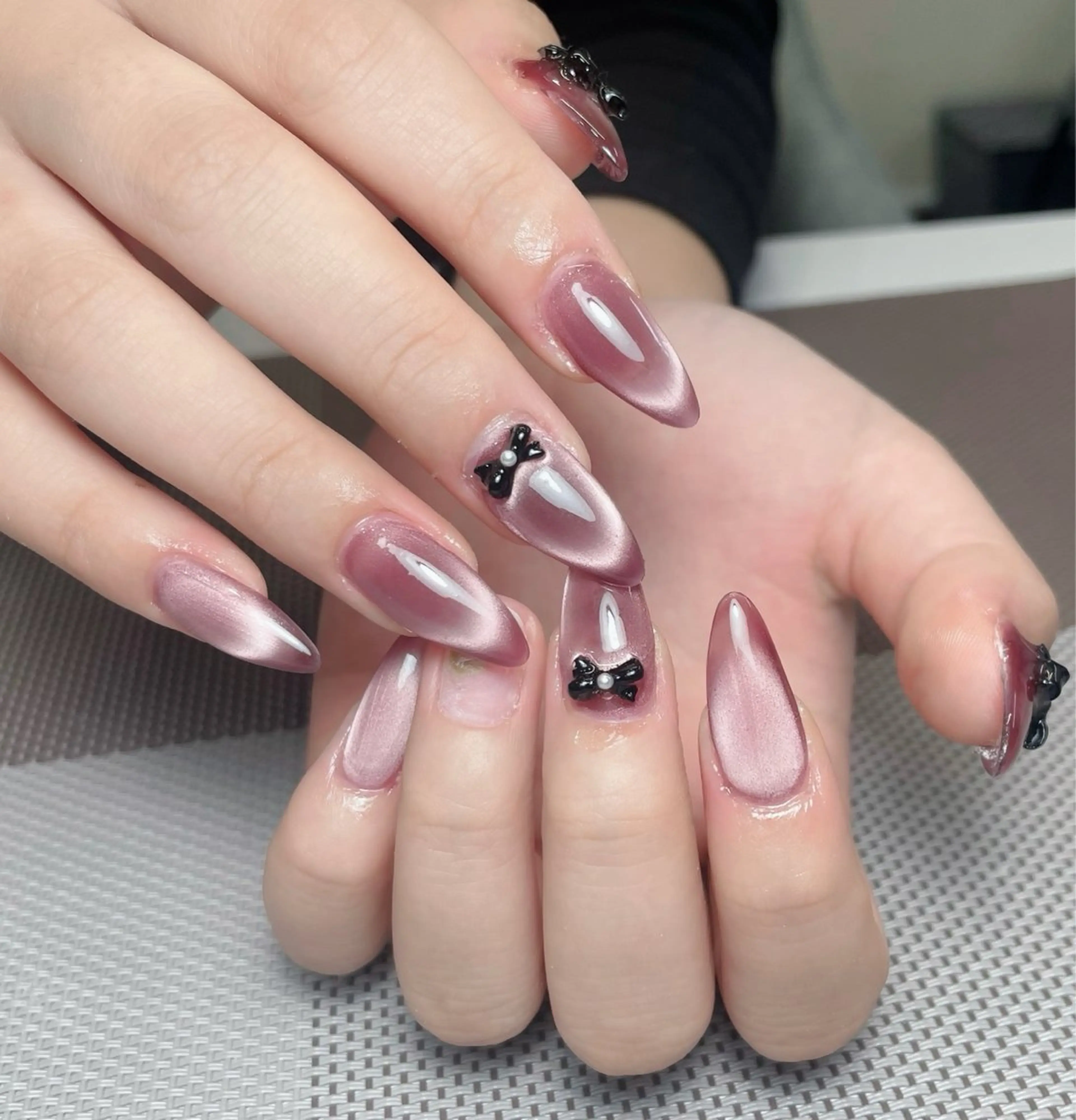 ネイル クリアネイル 長さ出し ゴージャス キラキラネイル 韓国ネイル MEO NAIL(メオネイル)所属・MEO NAILのネイルデザイン