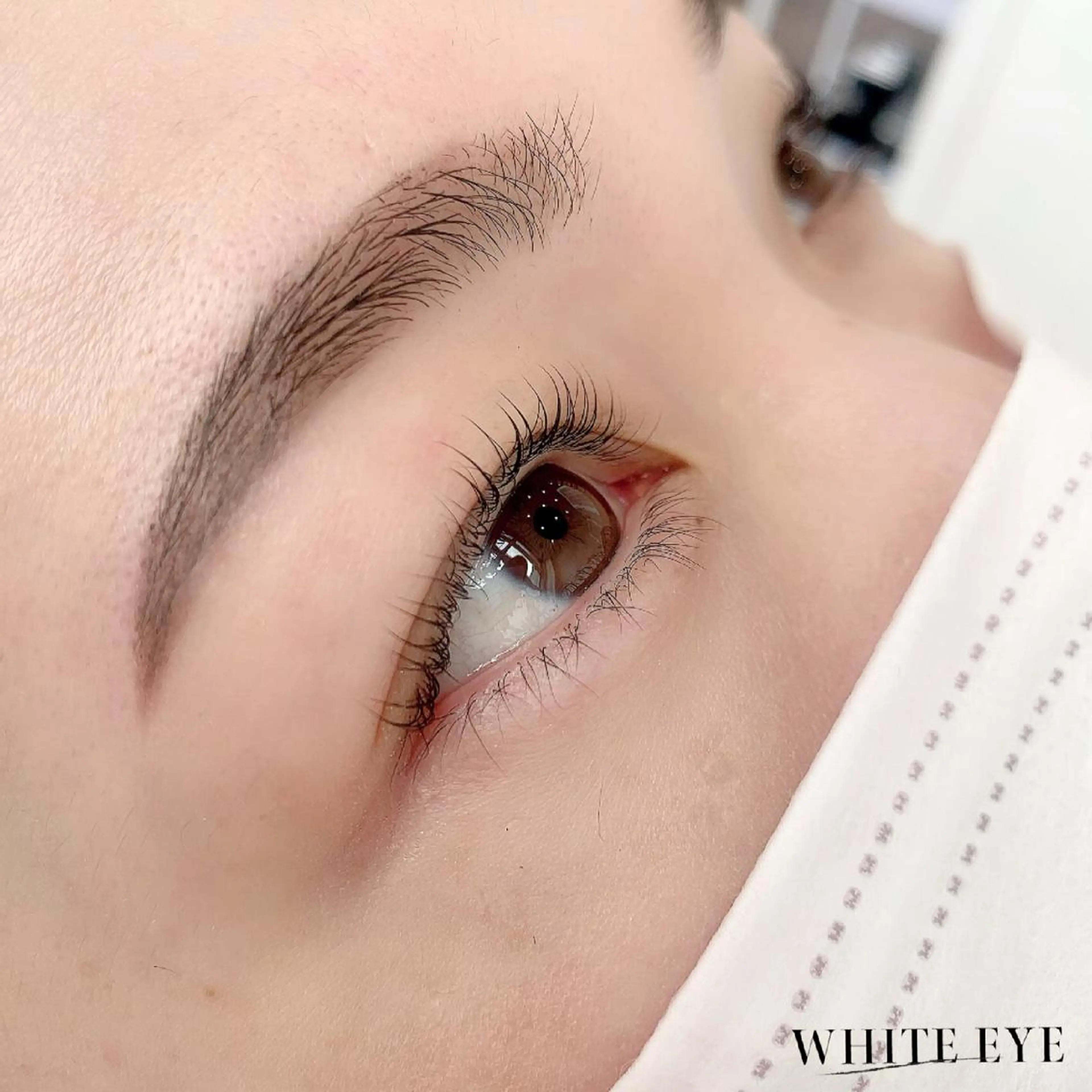 マツエク・マツパ マツパ WHITE EYE 🤍Mayukaの眉毛・アイブロウイメージ