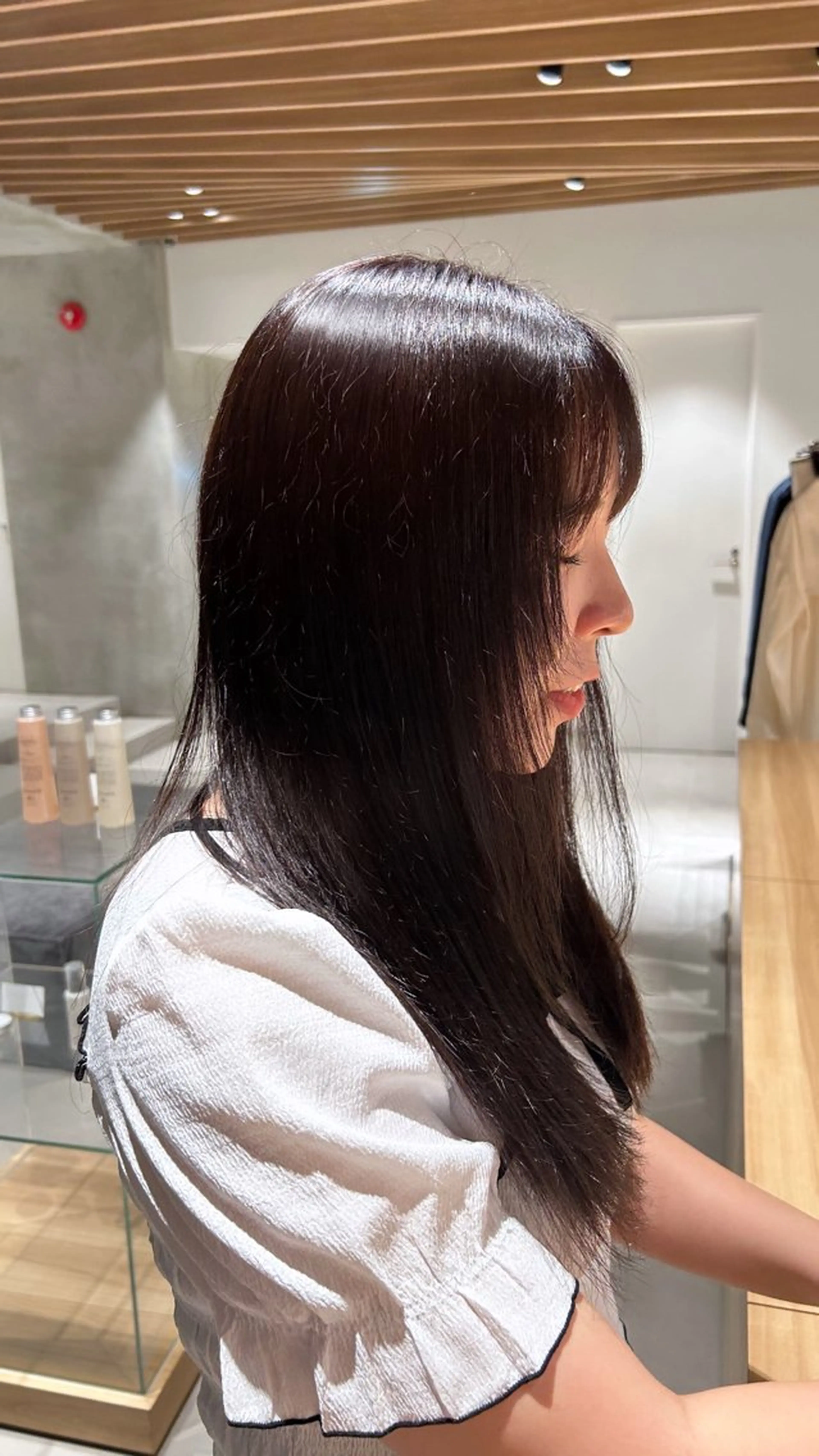 ロング ヘアカラー 中村 果乃のヘアスタイル