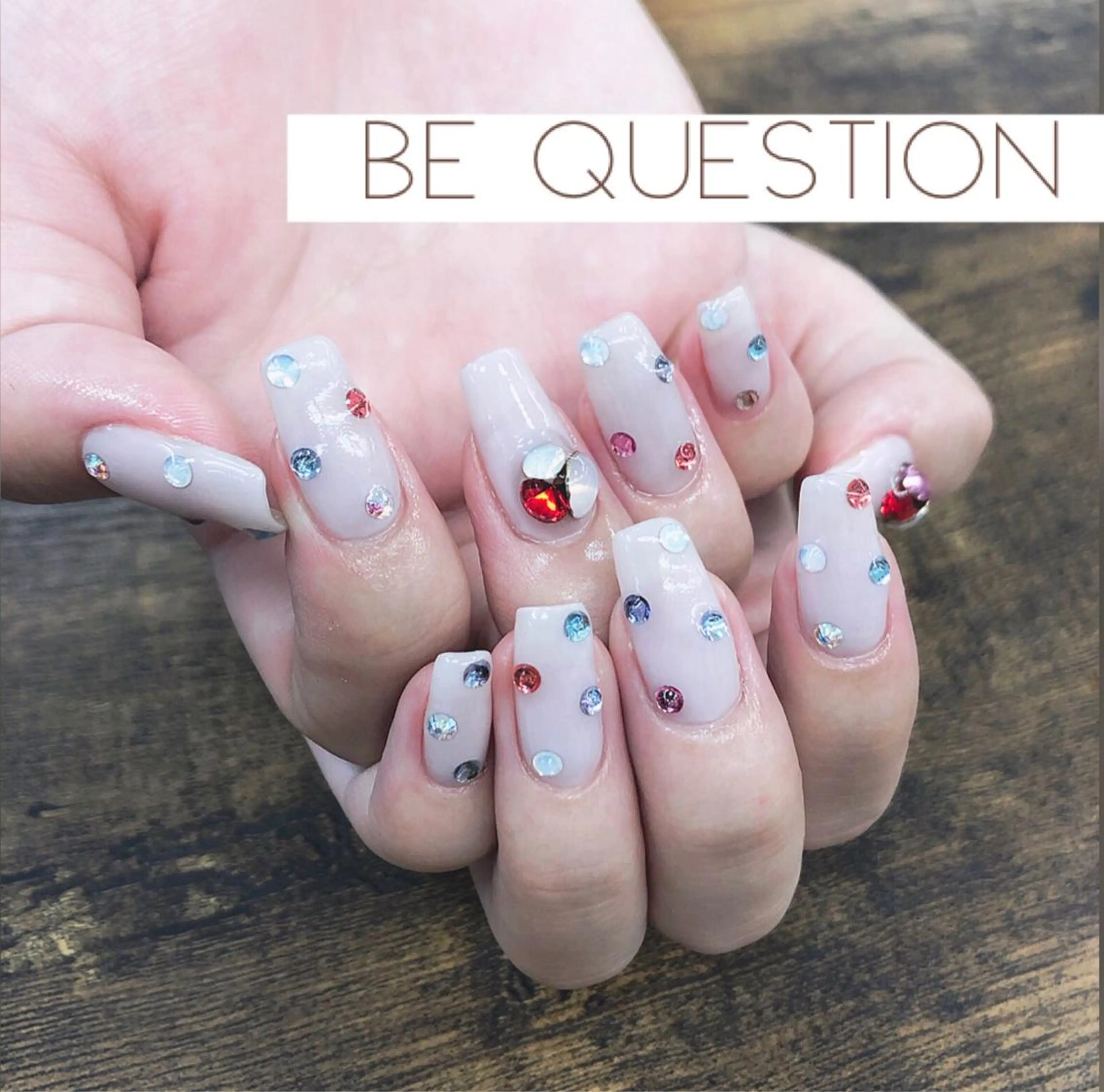 ネイル ストーンネイル ハンドネイル ueki junのネイルデザイン