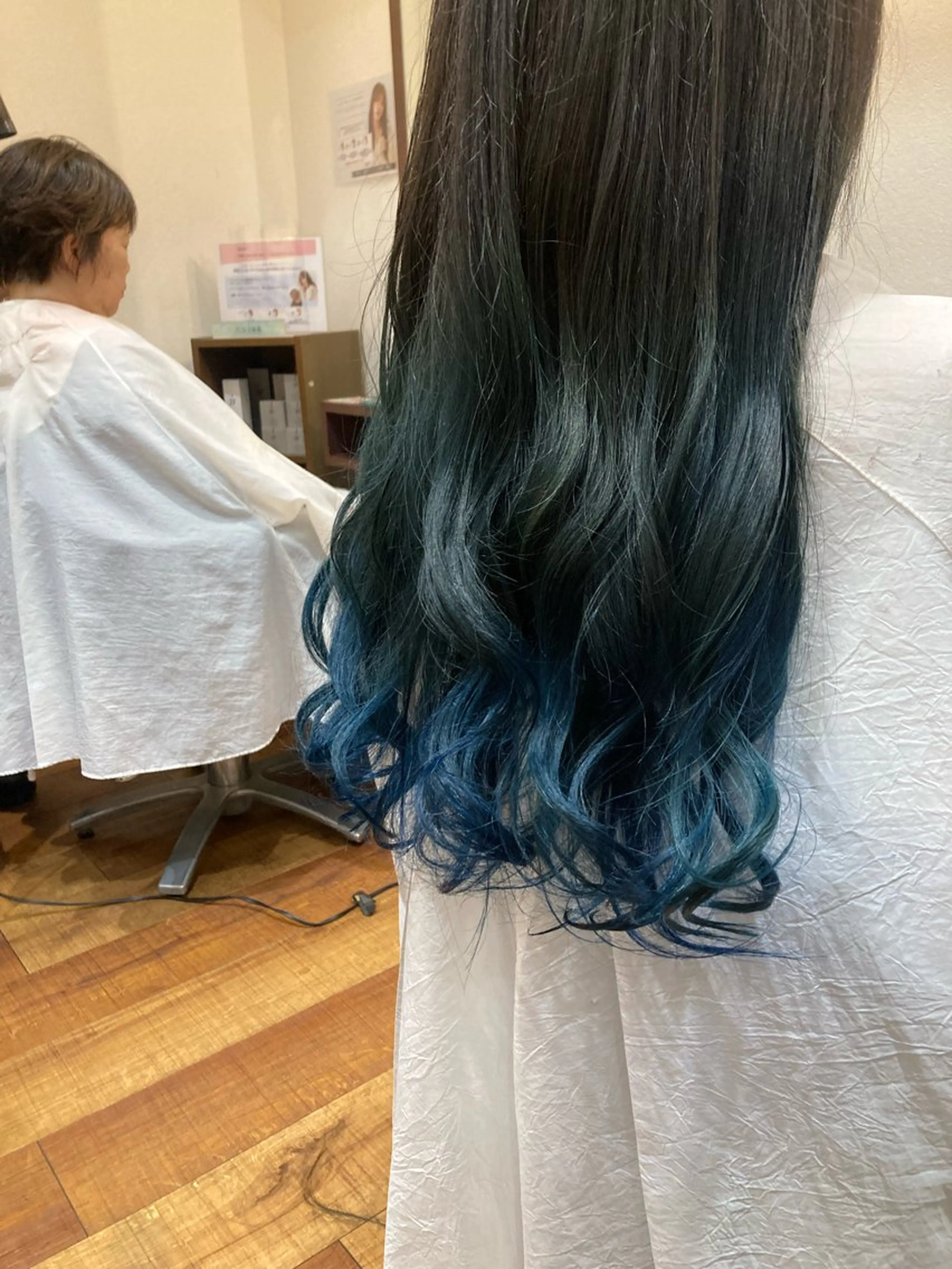 ロング MOLLASALON 浅香山店所属・艶髪✨美髪✨ 辻桃加のヘアスタイル