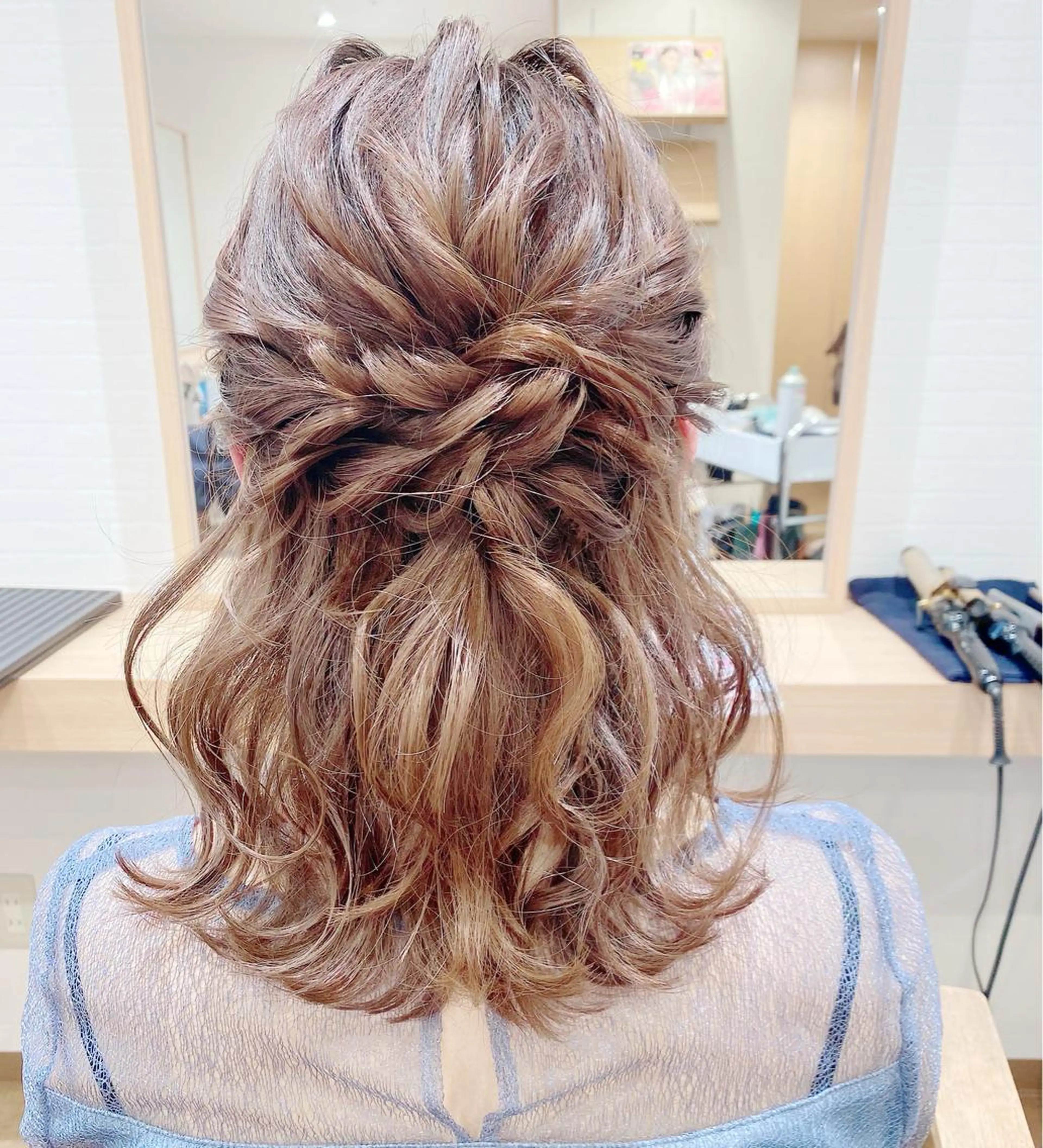 ヘアアレンジ ハーフアップ ヘアセット GRANLUSSO 〜グランルッソ駅前店所属・木口 嘉美のヘアスタイル