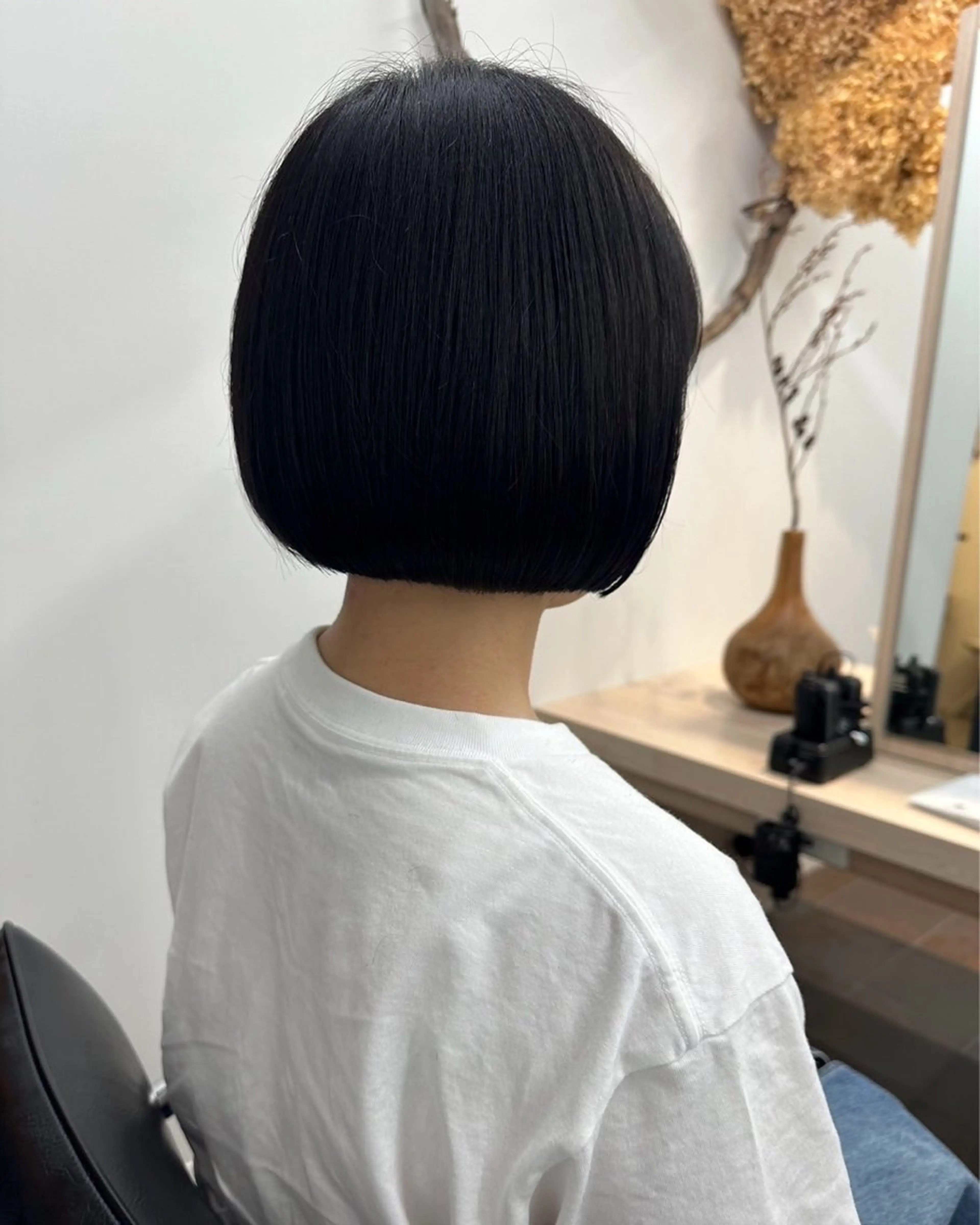 ショート 切りっぱなしボブ ボブ レイヤー/ショート/ ボブ/レイヤー横浜のヘアスタイル