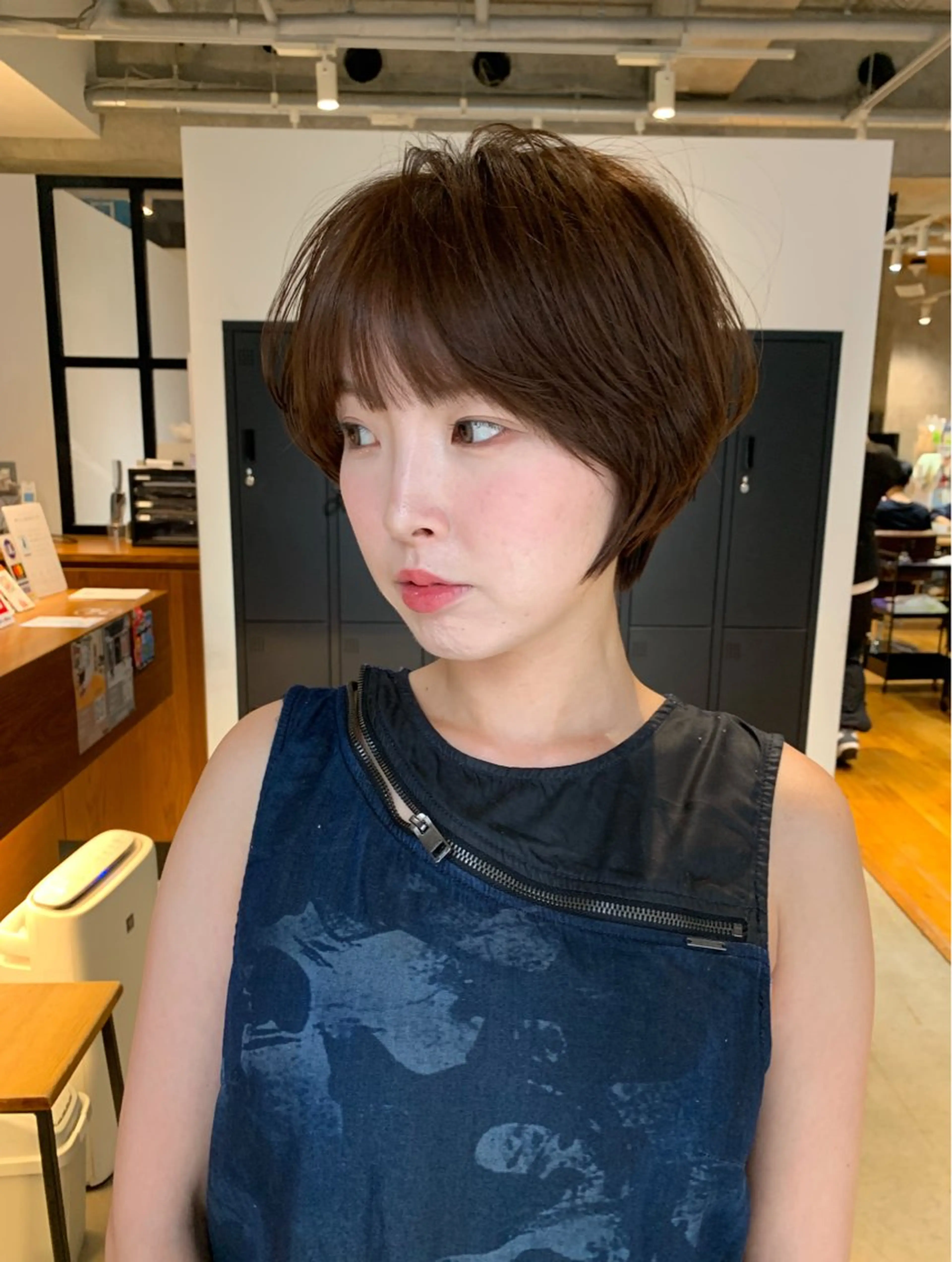 セミロング カラー ボブ　艶カラー パーマ/横山大樹のヘアスタイル