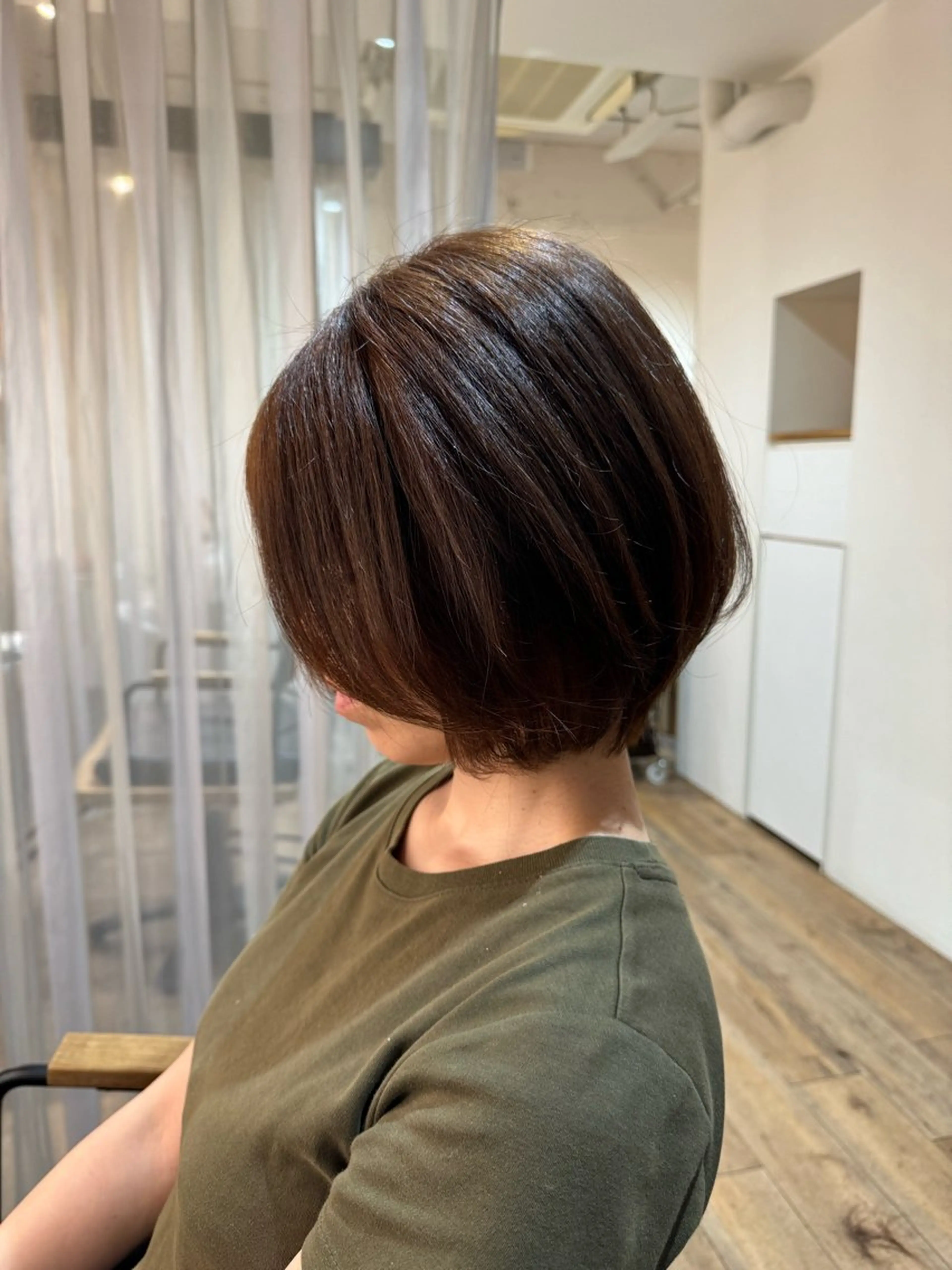 ショート カラー afloatkobe所属・美髪/髪質改善 川口凌弥のヘアスタイル