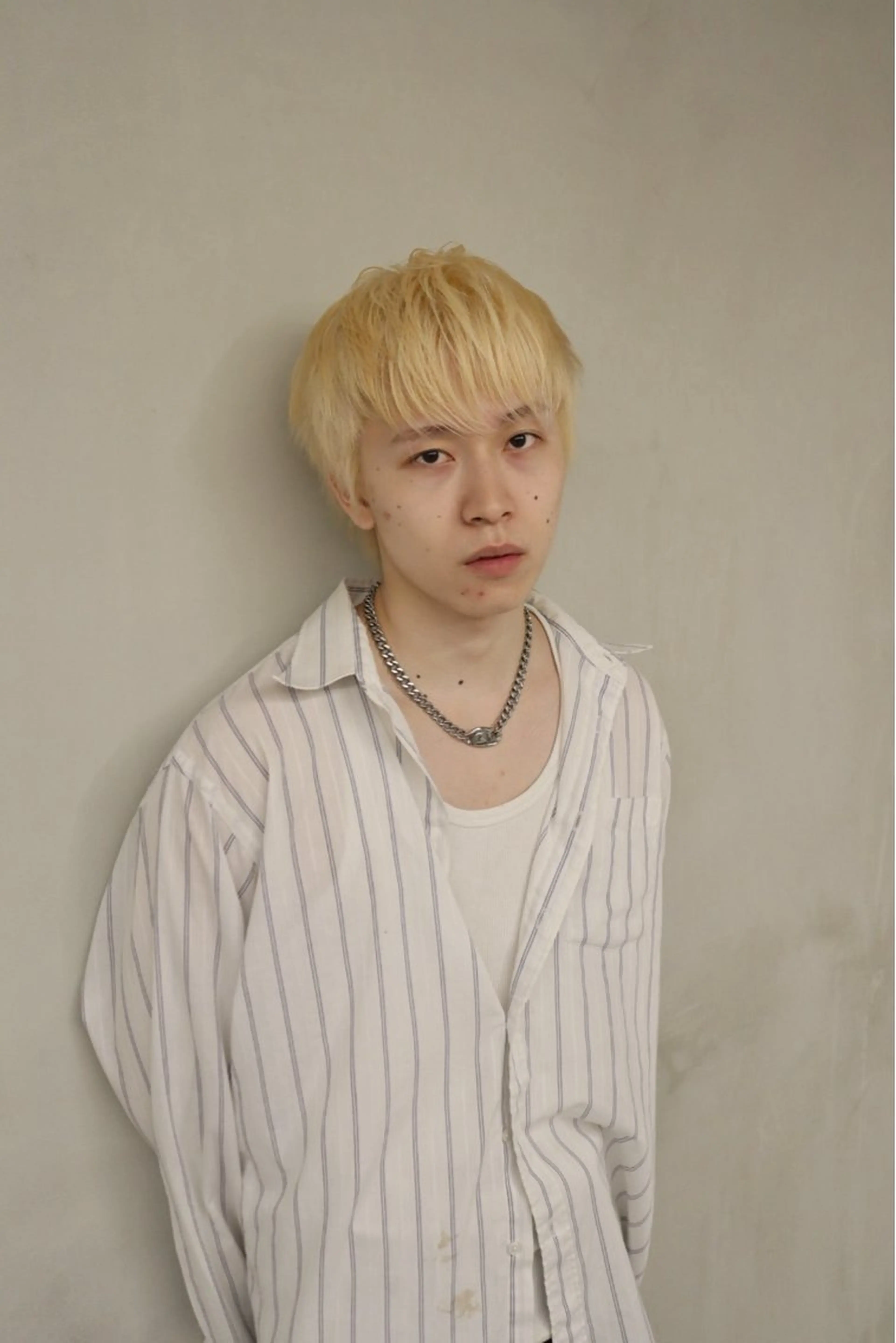 ショート カラー メンズ カット ヘアカラー トリートメント ヘアセット メンズ特化   西野 晴紀のヘアスタイル