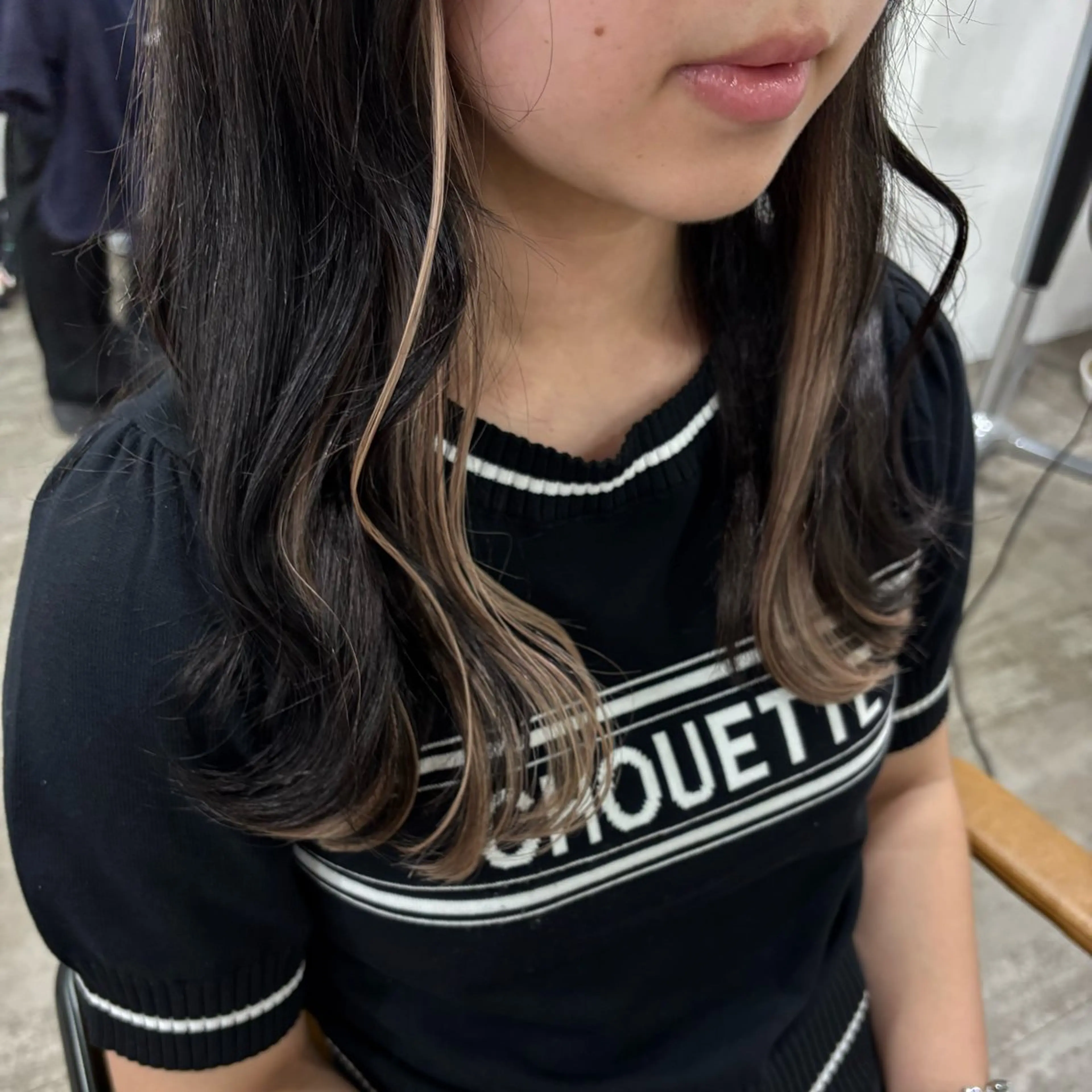 💞ポイントでつけて可愛い💞U24学割　インナーエクステ10本♪¥3850の写真