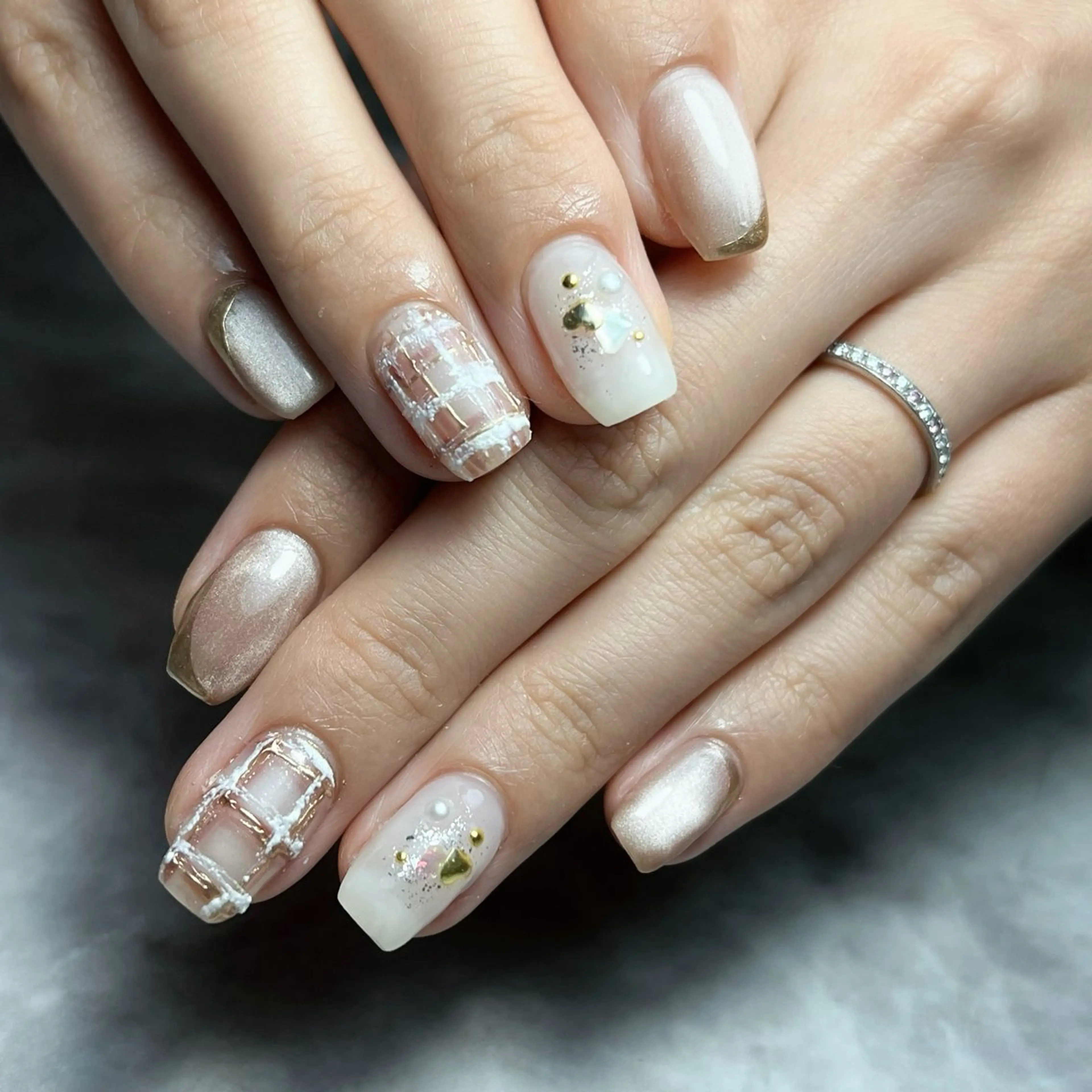 ネイル ハンドネイル Dia Nail AKIのネイルデザイン