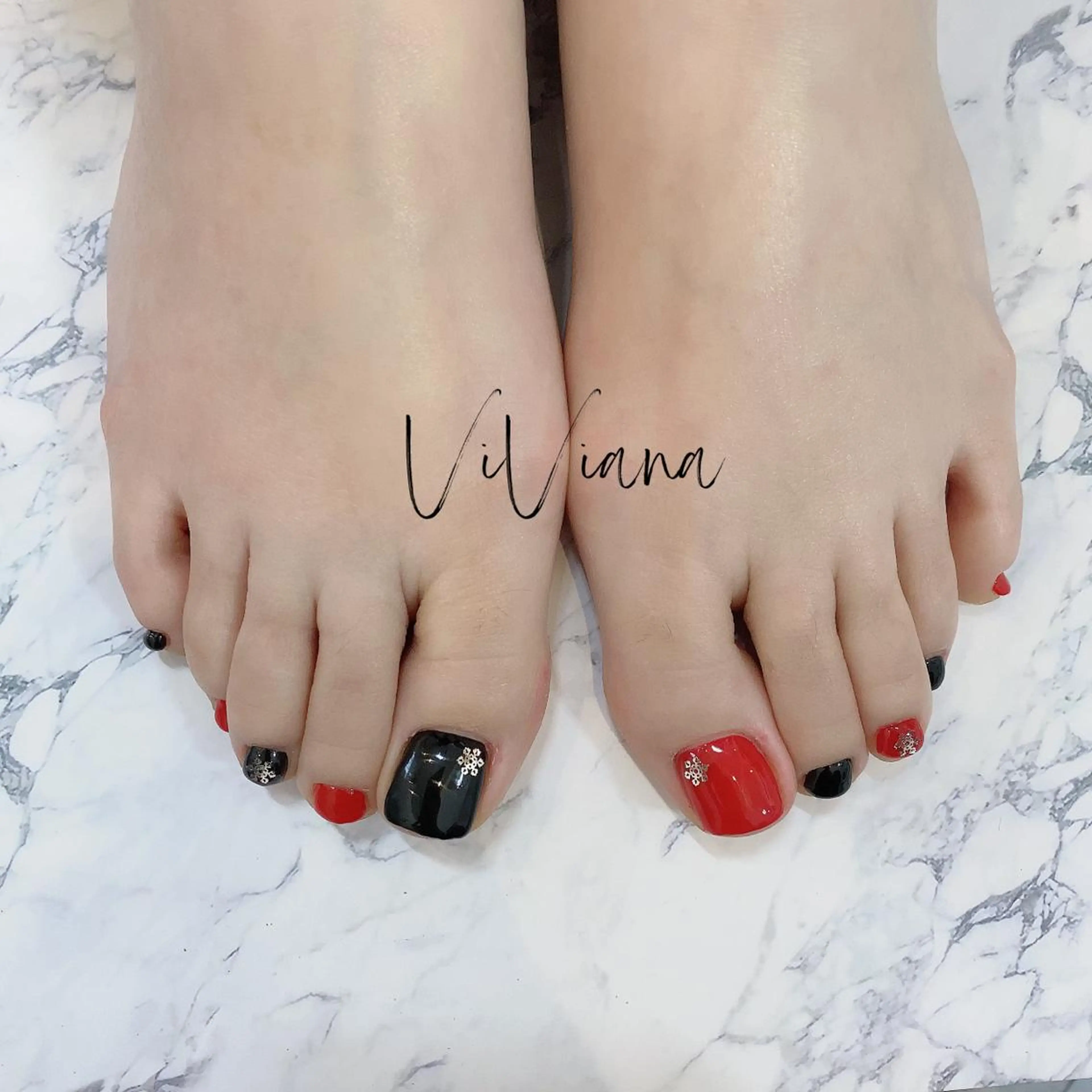 ネイル フットネイル ViViana ヴィヴィアナのネイルデザイン