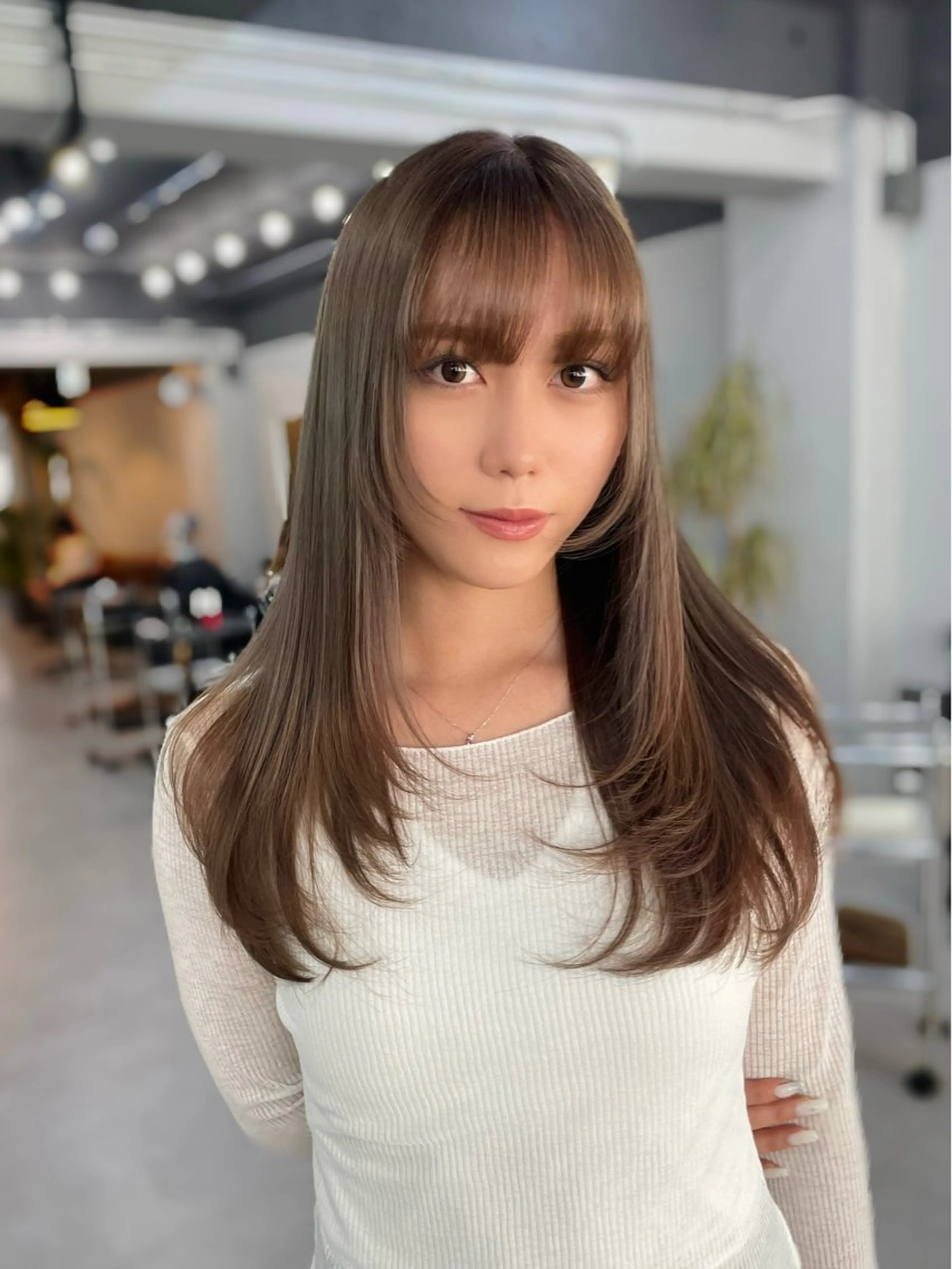 ロング カラー ヘアカラー ミルクティーベージュ ❤︎レイヤー　MIAのヘアスタイル