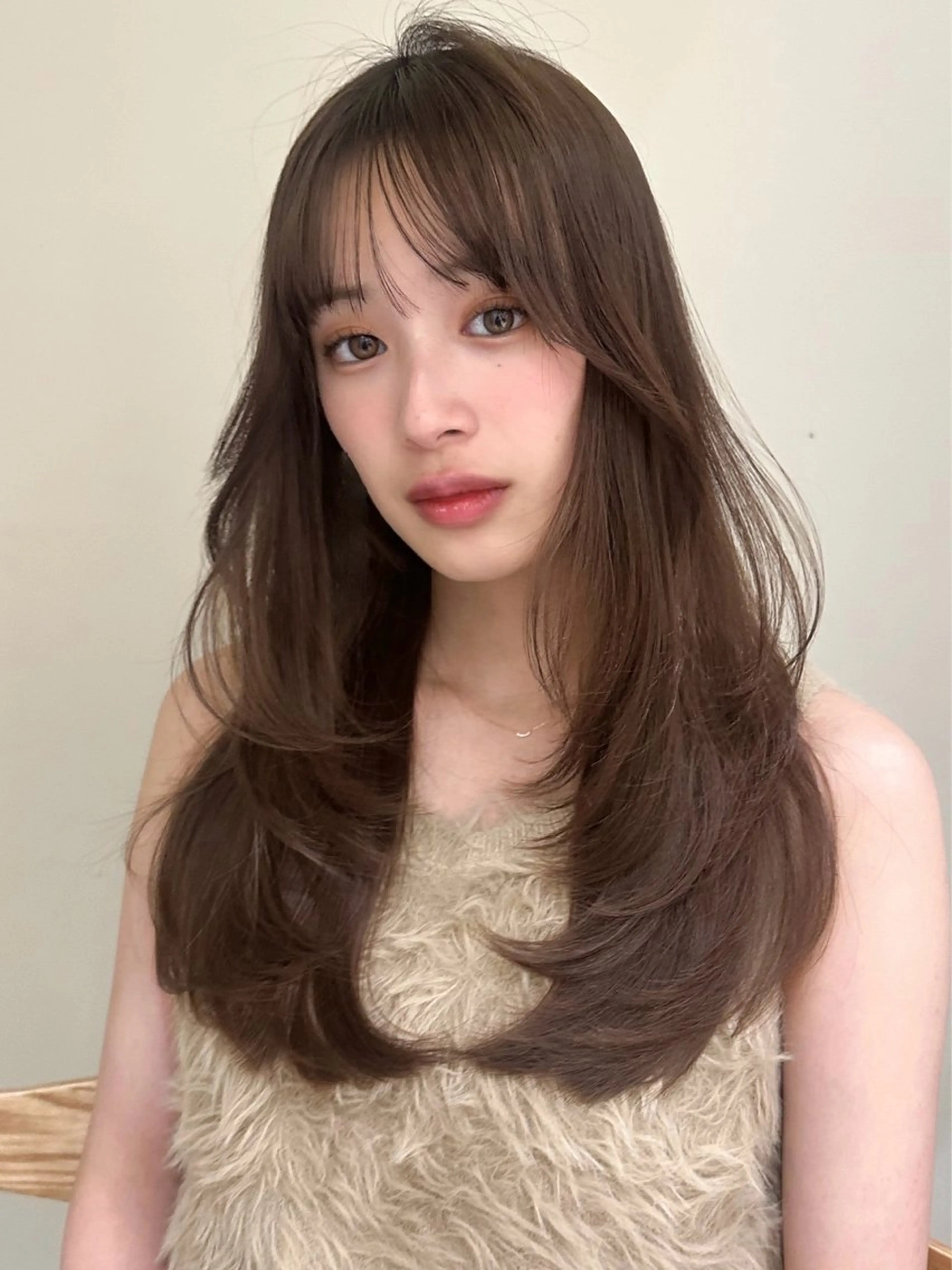ロング 顔周りカット レイヤーカット ロング 似合わせカット 小顔カット 🎗️似合わせ/小顔 顔周りカット/透明感のヘアスタイル