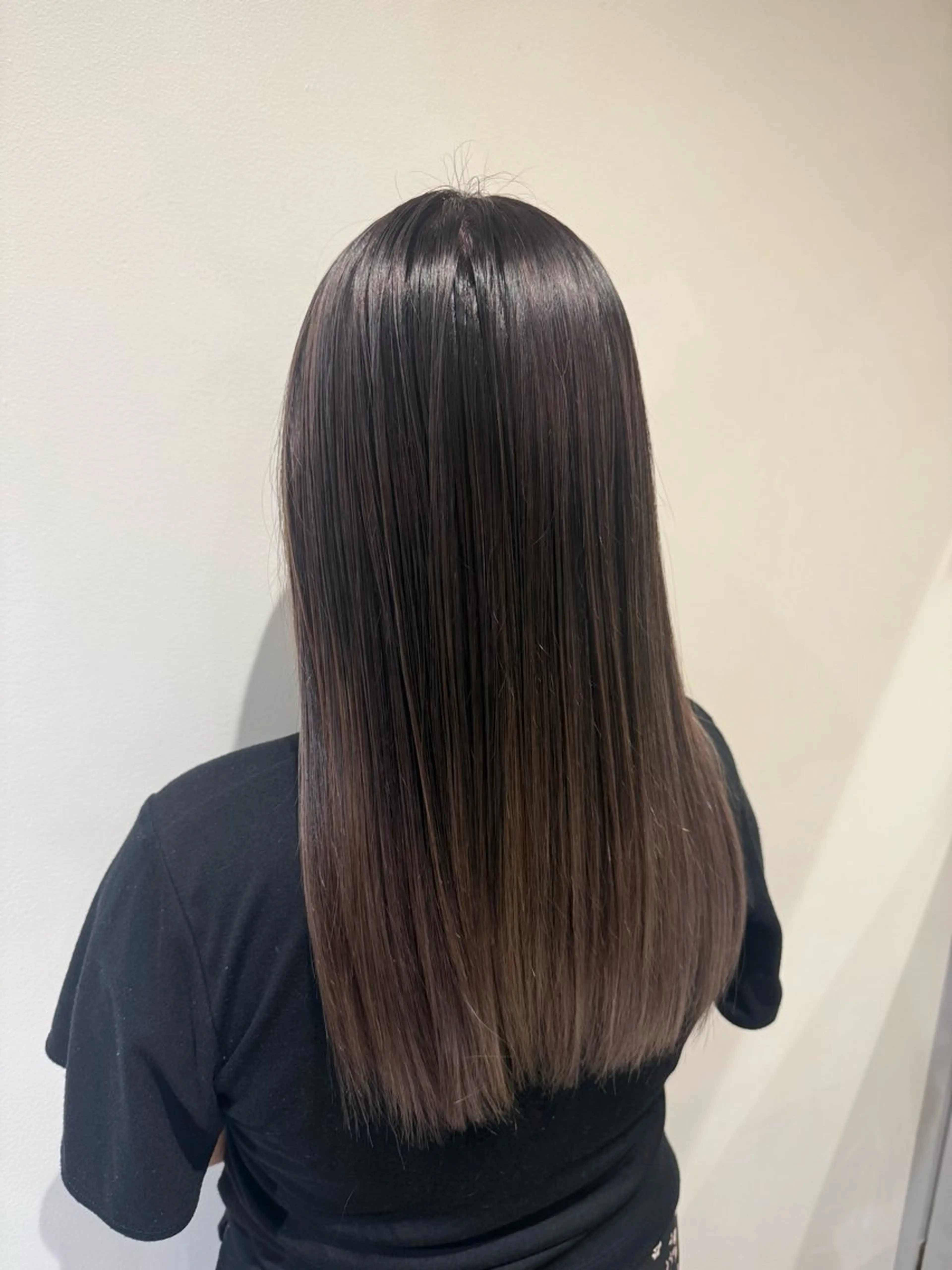 ミディアム カラー 黒髪 ブリーチ 透明感カラー ブリーチなしカラー 卒業式のヘアスタイル カット ヘアカラー トリートメント 原宿/美髪カラー 🫧TAISEIのヘアスタイル