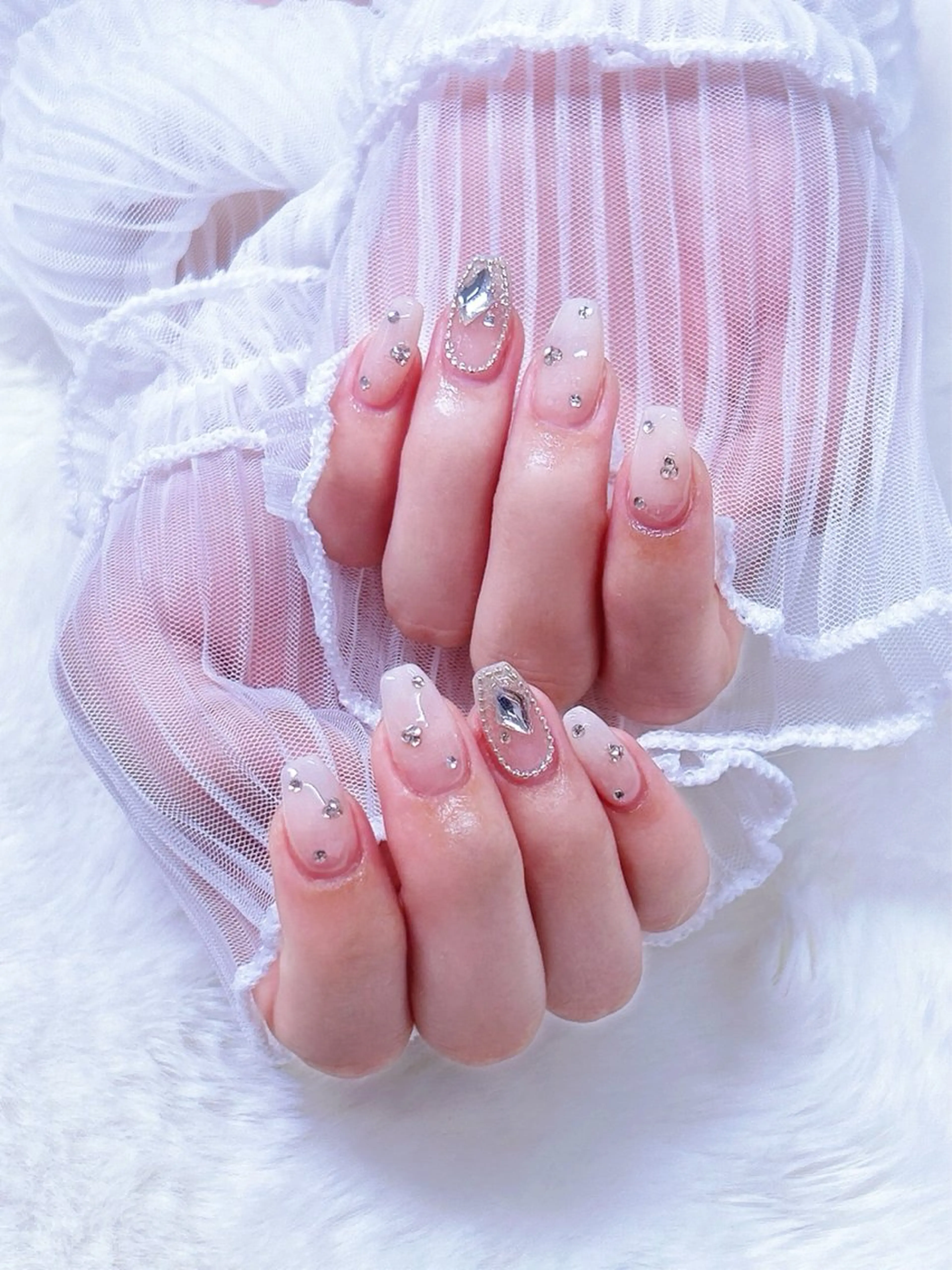ネイル GO TODAY 横浜Solace店所属・Azuki Nail🎀のネイルデザイン