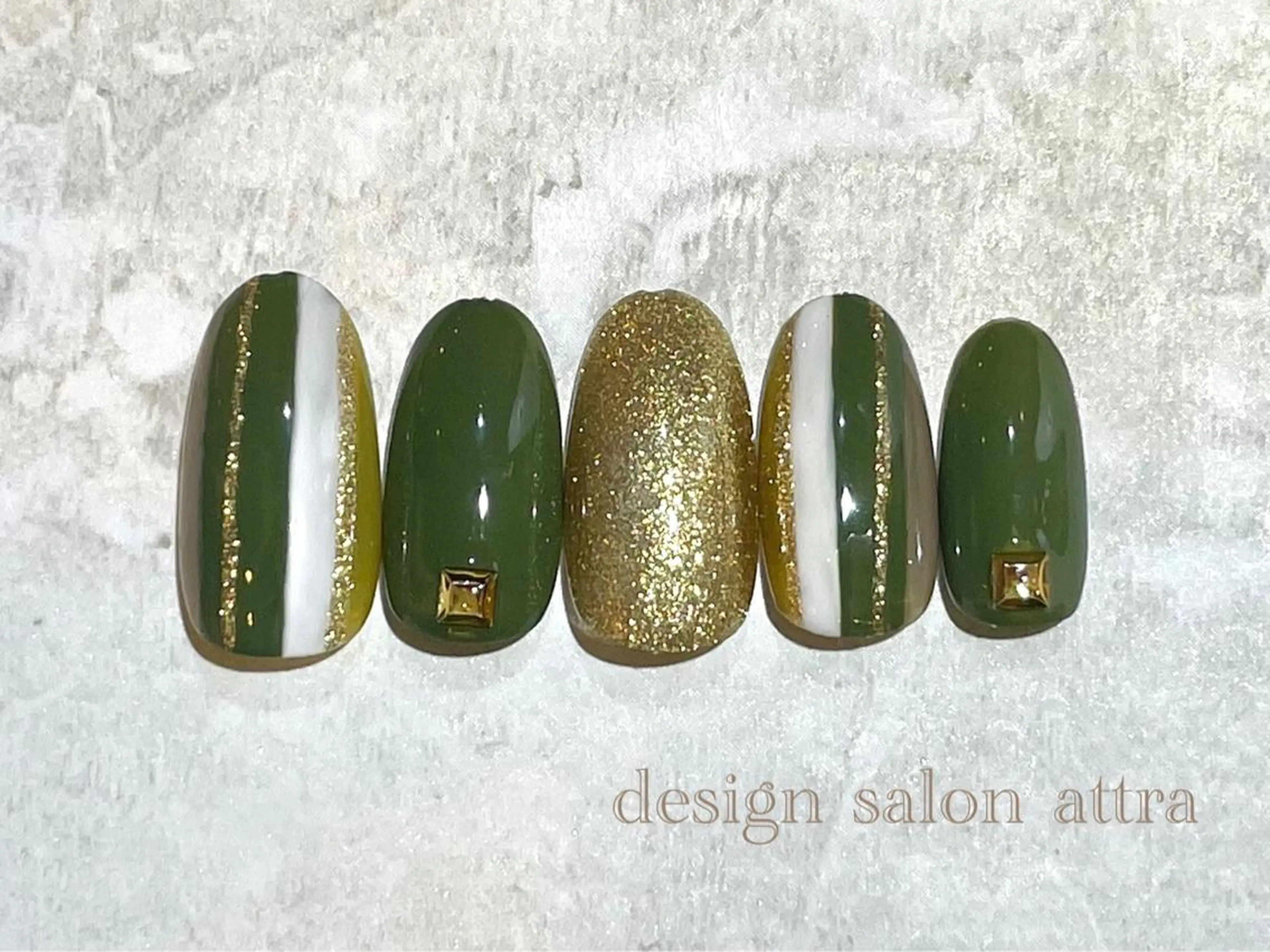 ネイル デザインサロン attra 本八幡店のネイルデザイン