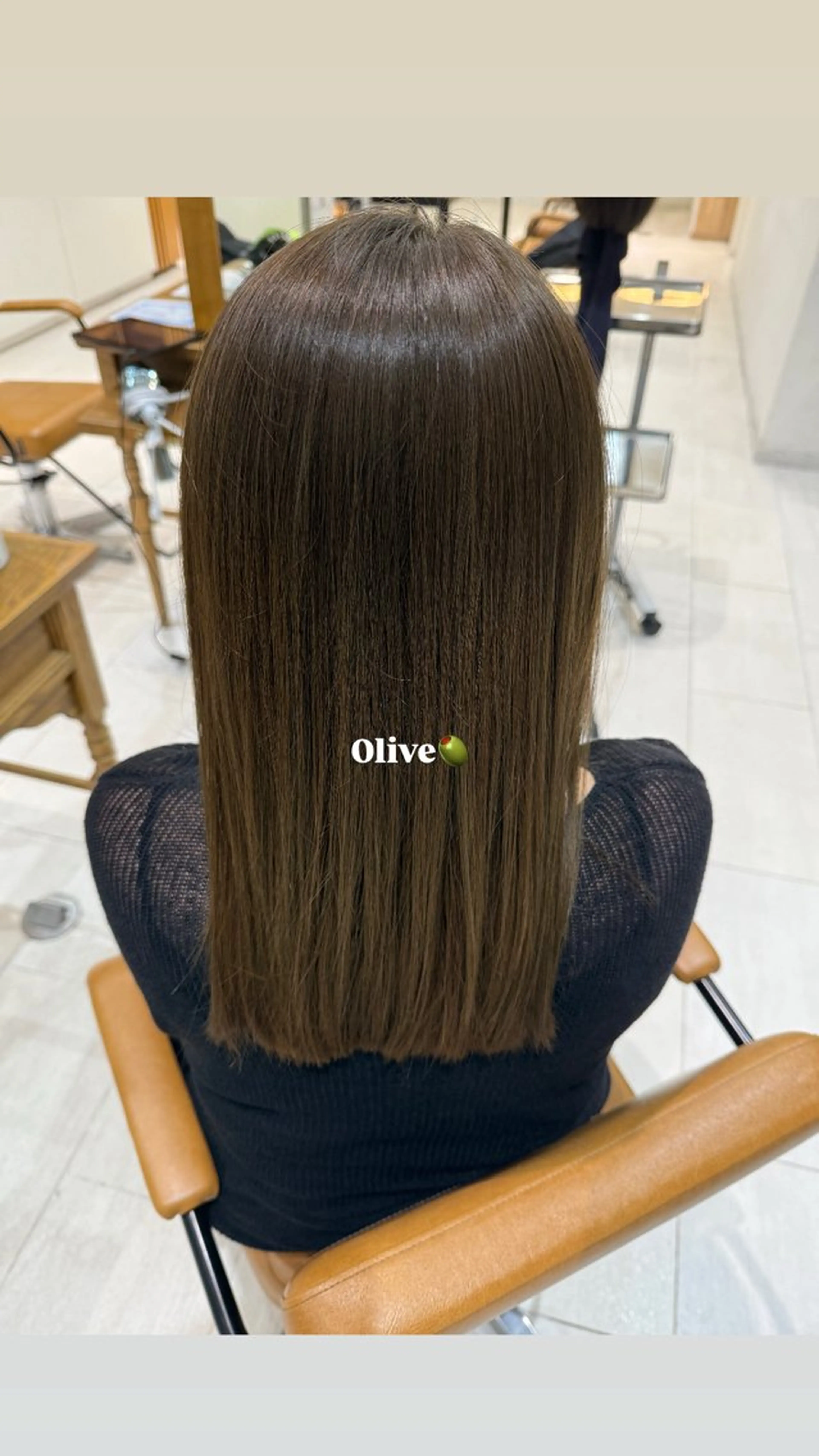 セミロング カラー 💛 衣瑠麻（ｲﾙﾏ)💛のヘアスタイル