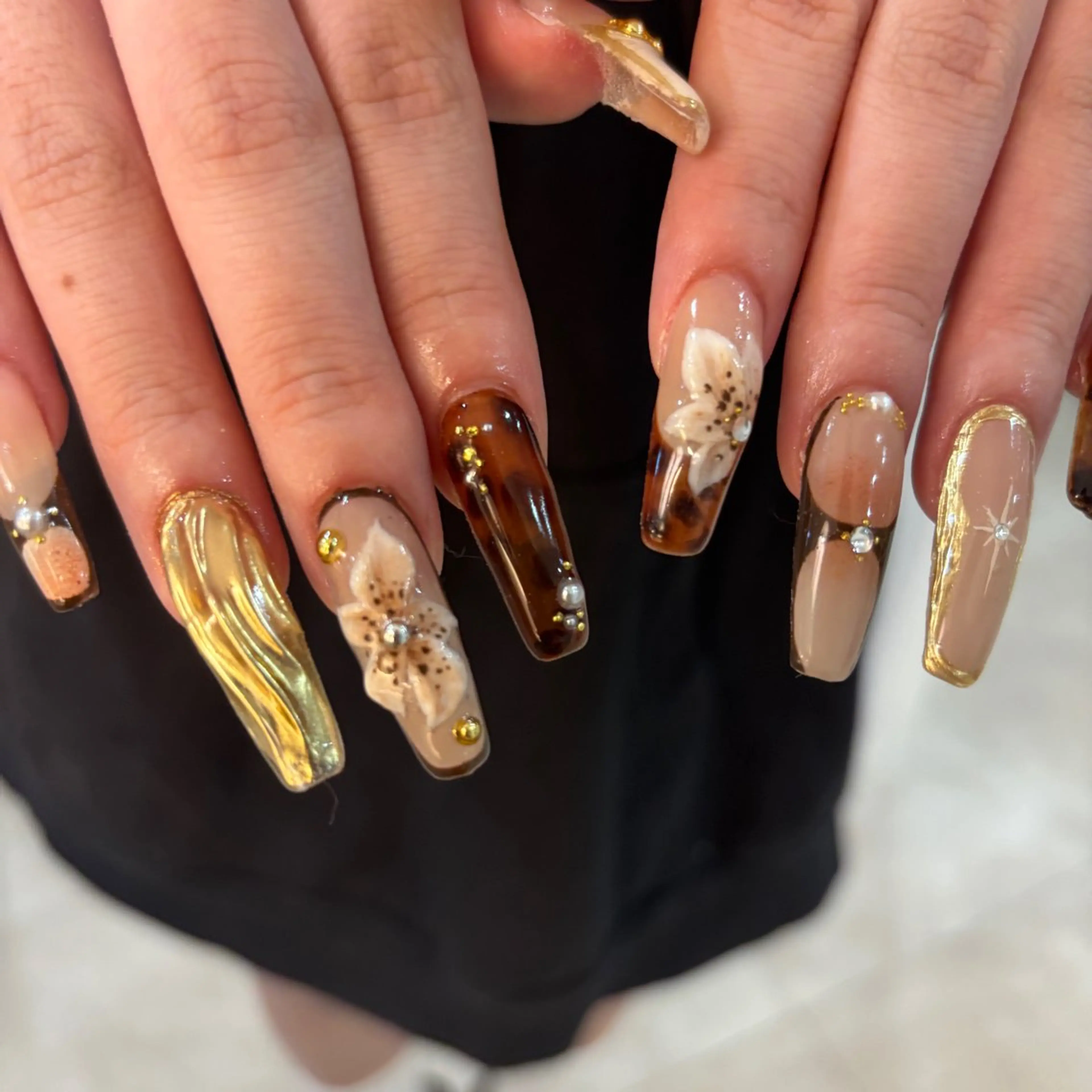 ネイル ハンドネイル フットネイル 栗田 ゆう子のネイルデザイン