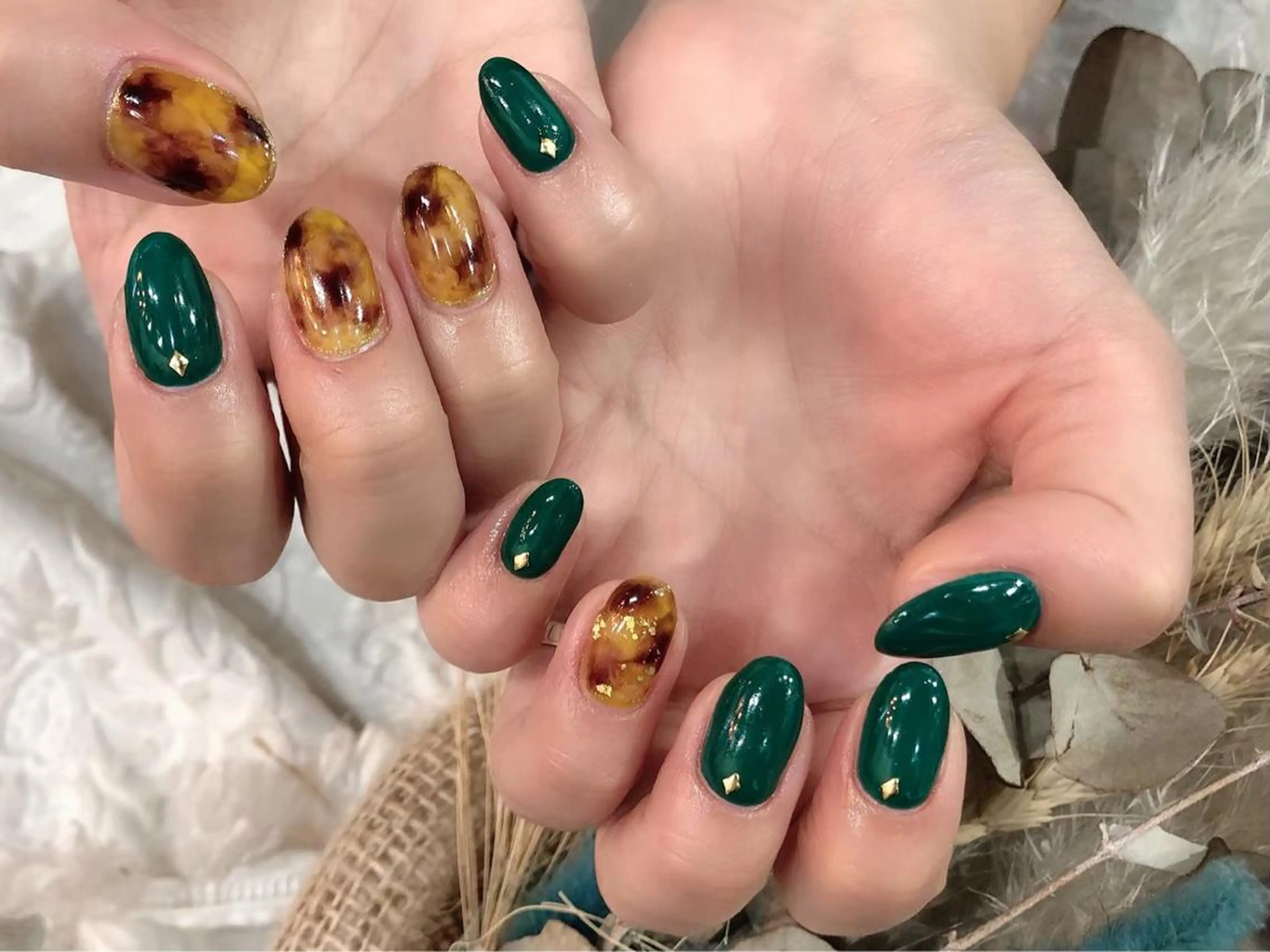 ネイル アートネイル べっ甲ネイル ハンドネイル ハンドケア nailsalon mintのネイルデザイン