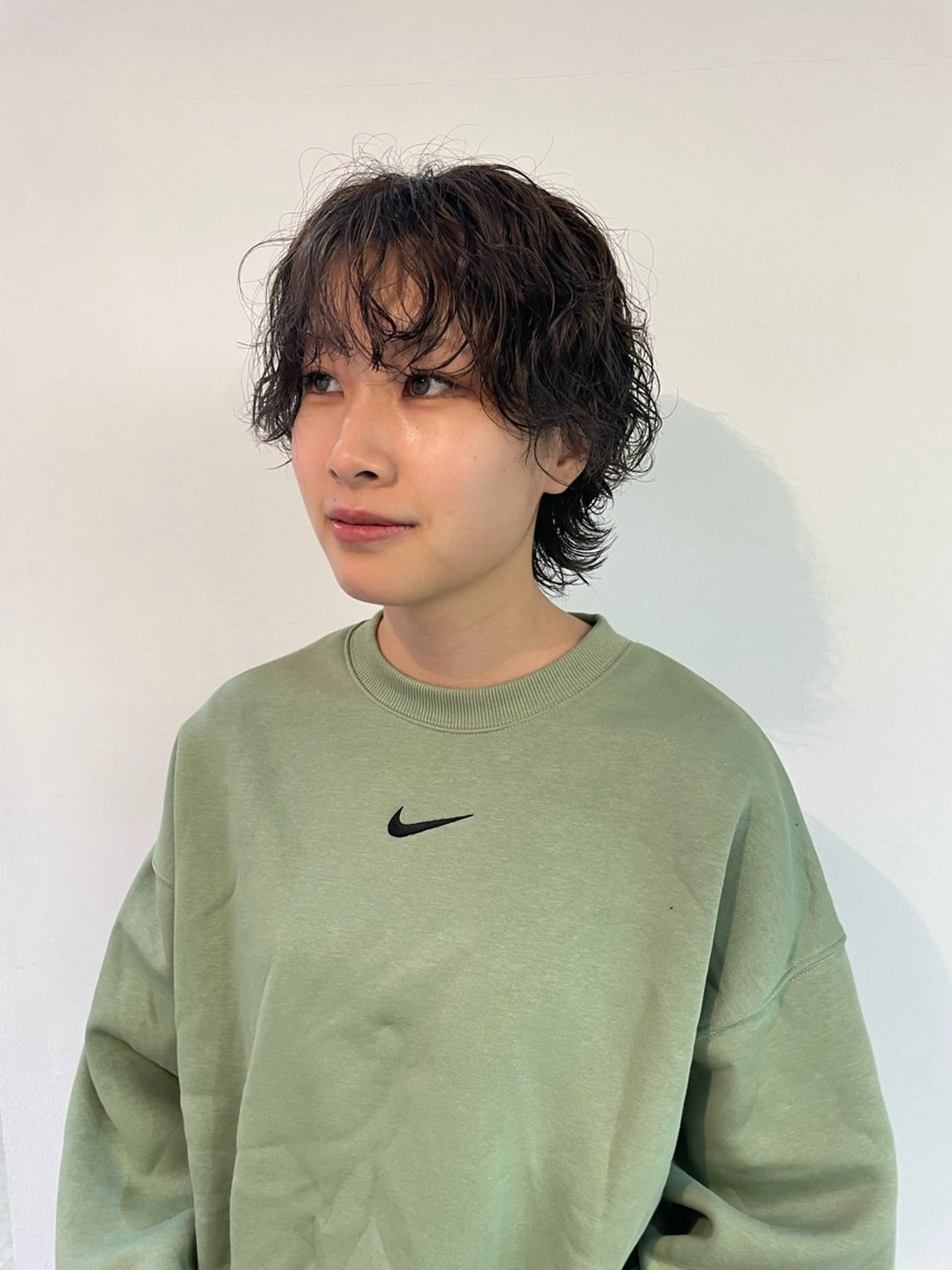 ショート パーマ ショートヘア ウルフカット カット パーマ Seeknext // Rukaのヘアスタイル
