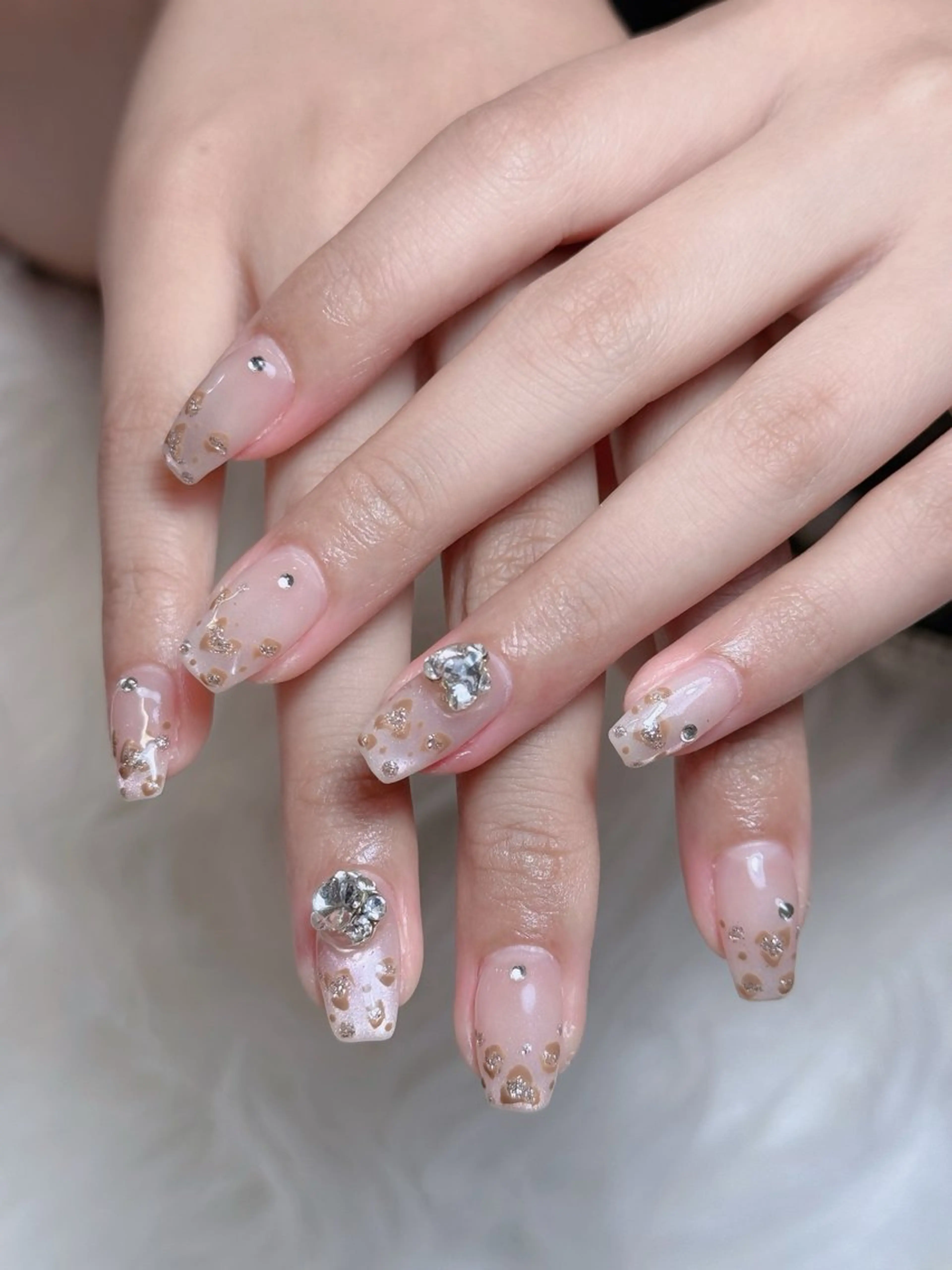 ネイル オーロラネイル チークネイル フットネイル フレンチネイル 韓国ネイル ハンドネイル Lumi Nailのネイルデザイン