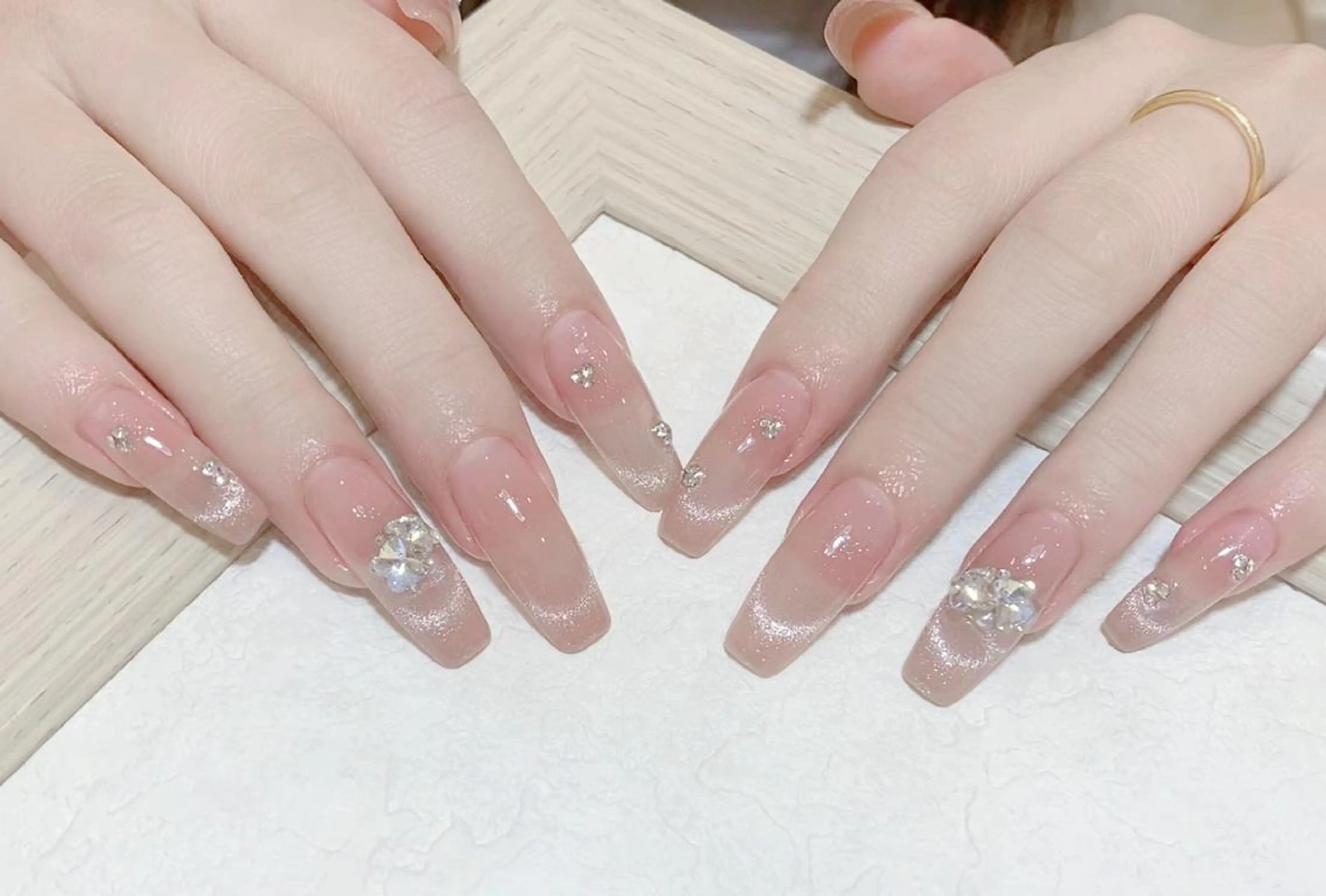 ネイル AB マツエクネイルサロンのネイルデザイン