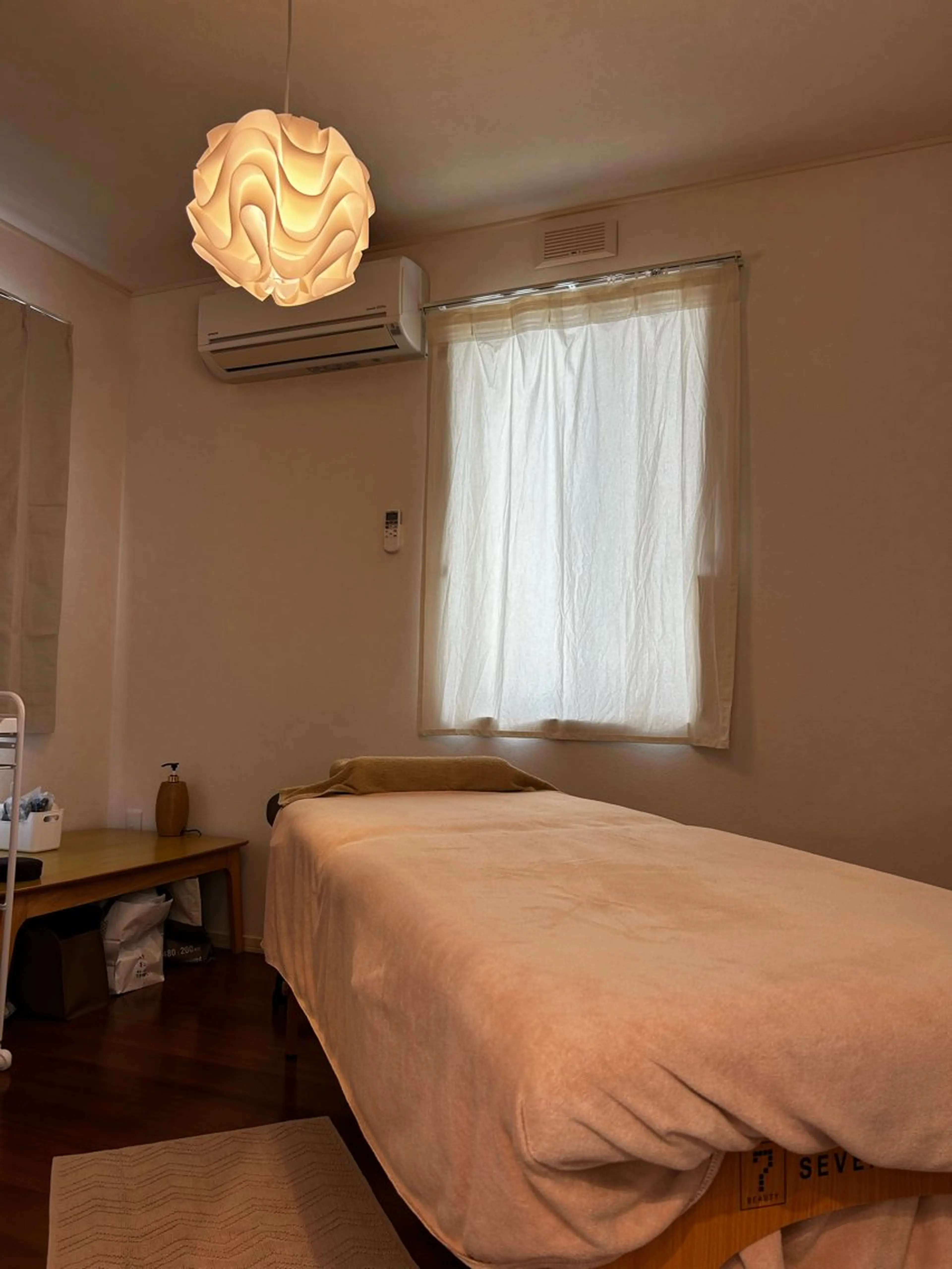 よもぎ蒸し×肌育【aju】所属・おかま直伝よもぎ蒸し 【aju】山本 亜樹のエステ・リラクイメージ