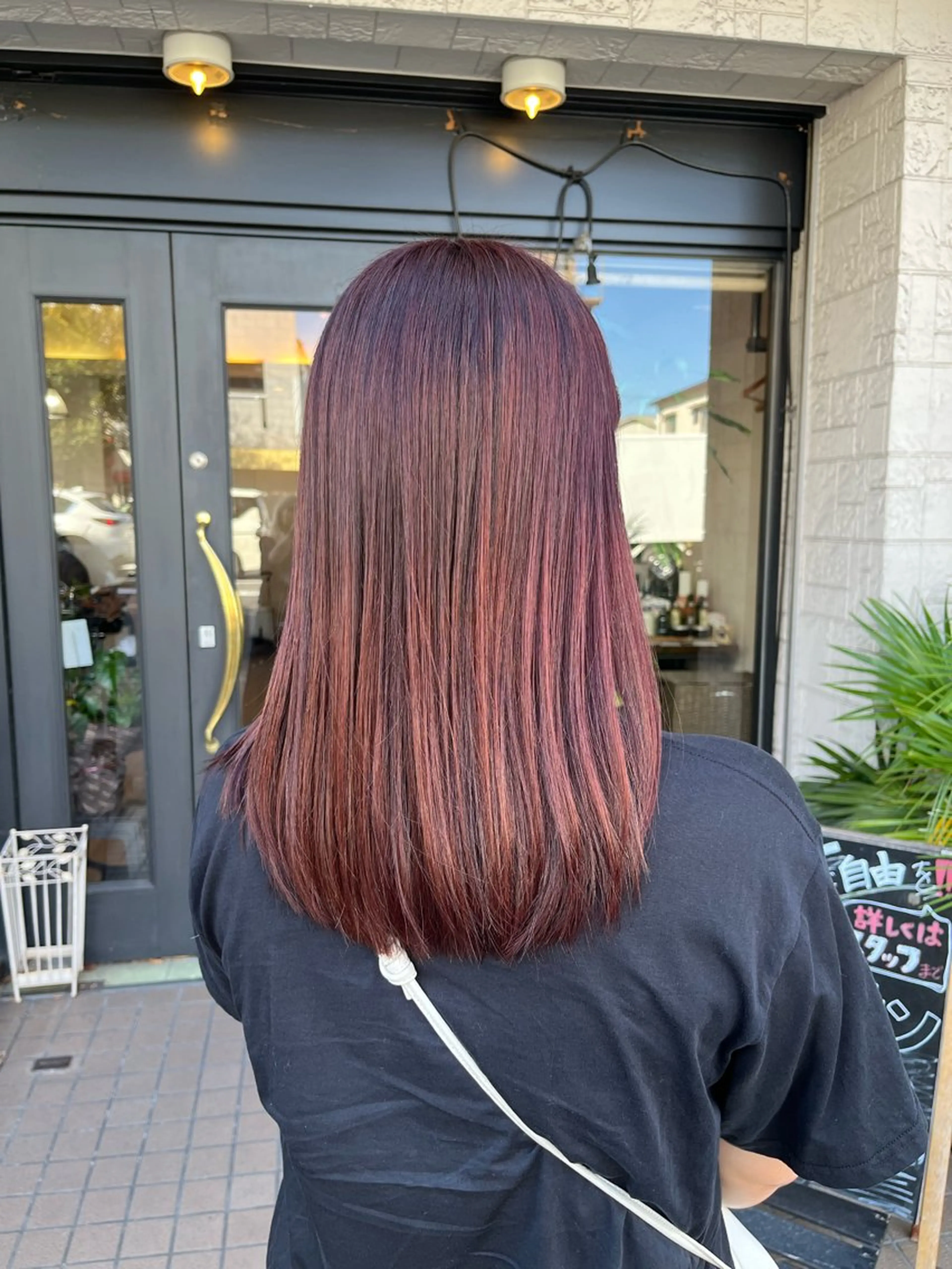セミロング カラー カット ヘアカラー トリートメント AKALA  HAIR所属・AKALA HAIR 西宮店　Juriのヘアスタイル